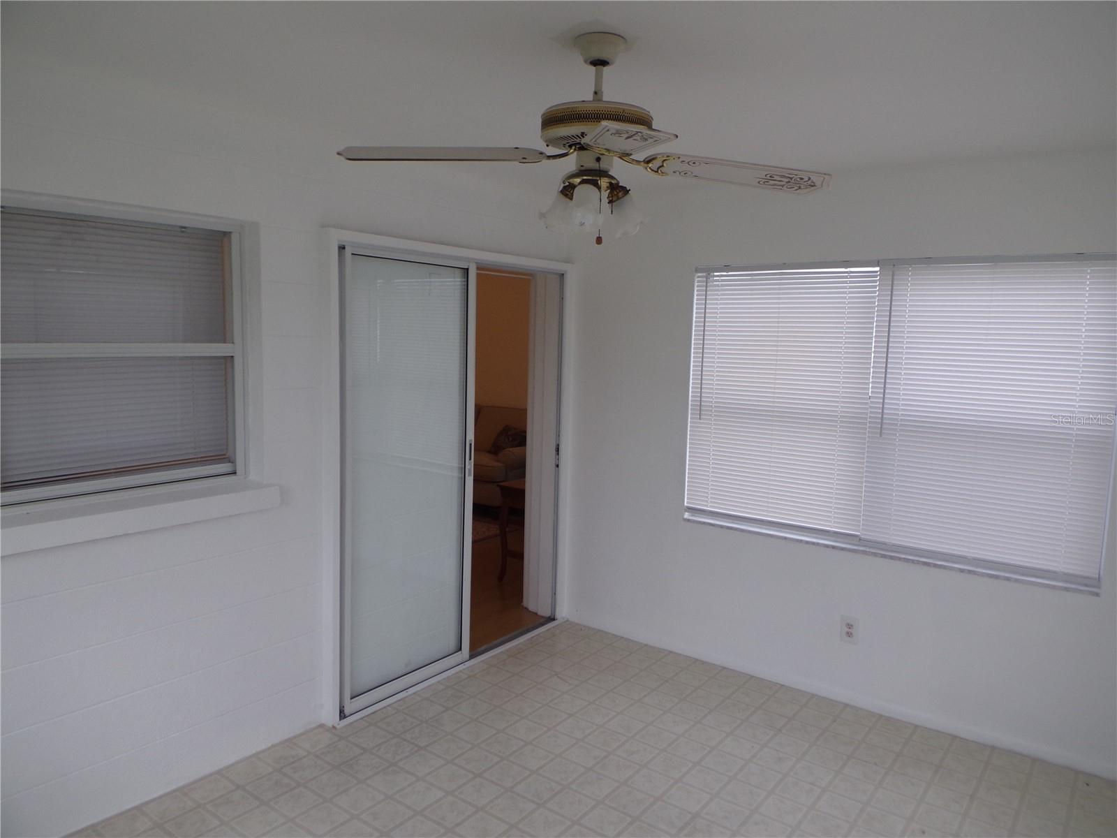 Image 17 of 38 For 5987 Coral Way