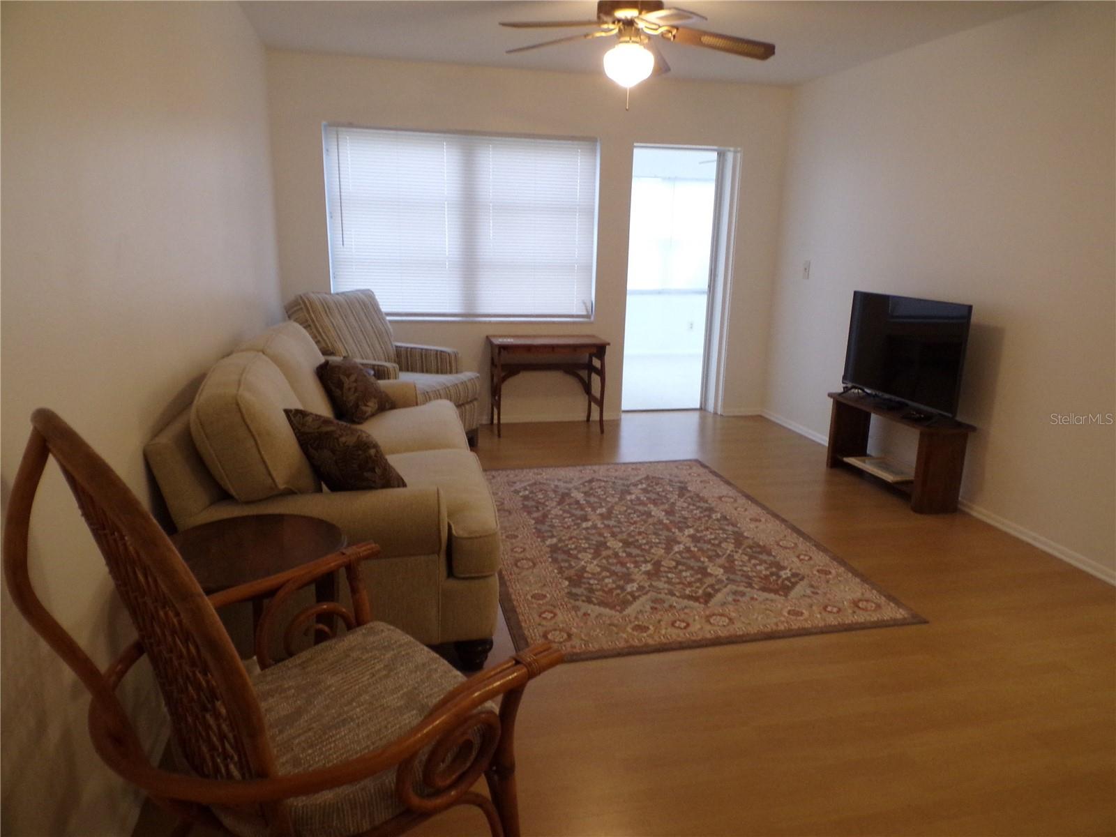 Image 5 of 38 For 5987 Coral Way
