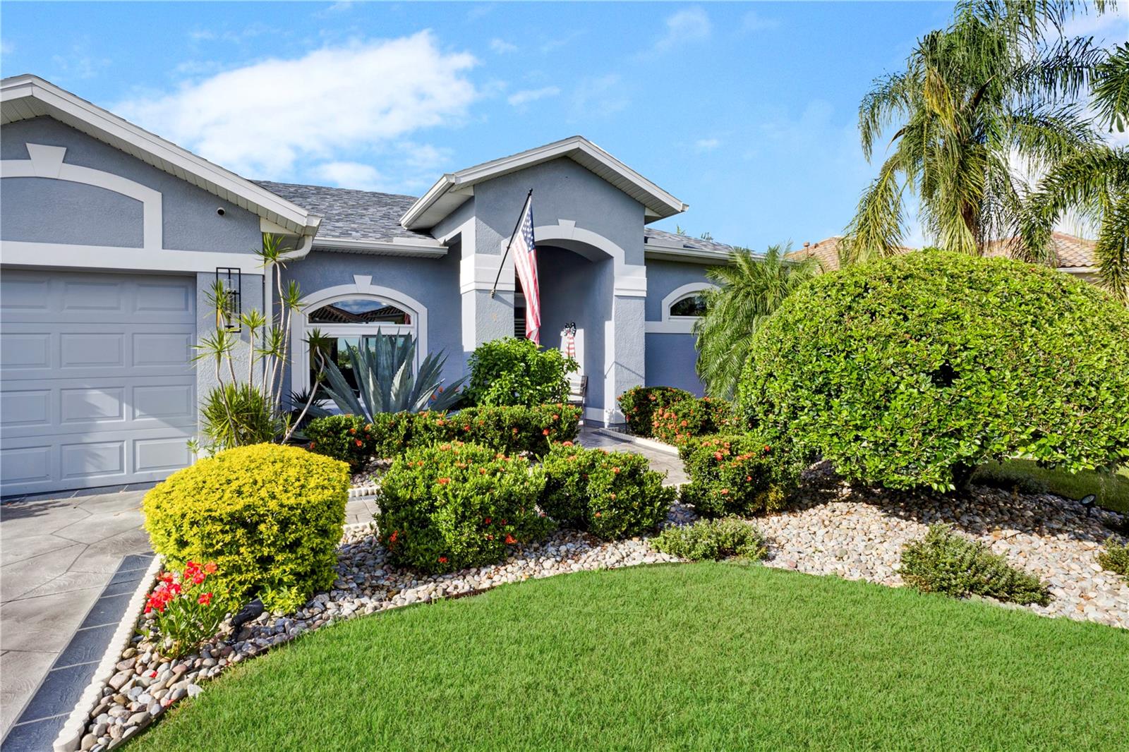 Image 3 of 48 For 12576 Natureview Circle