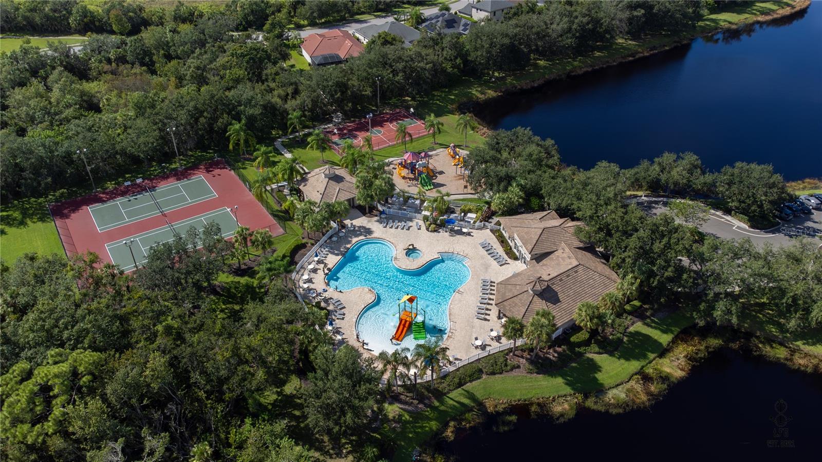 Image 45 of 48 For 12576 Natureview Circle