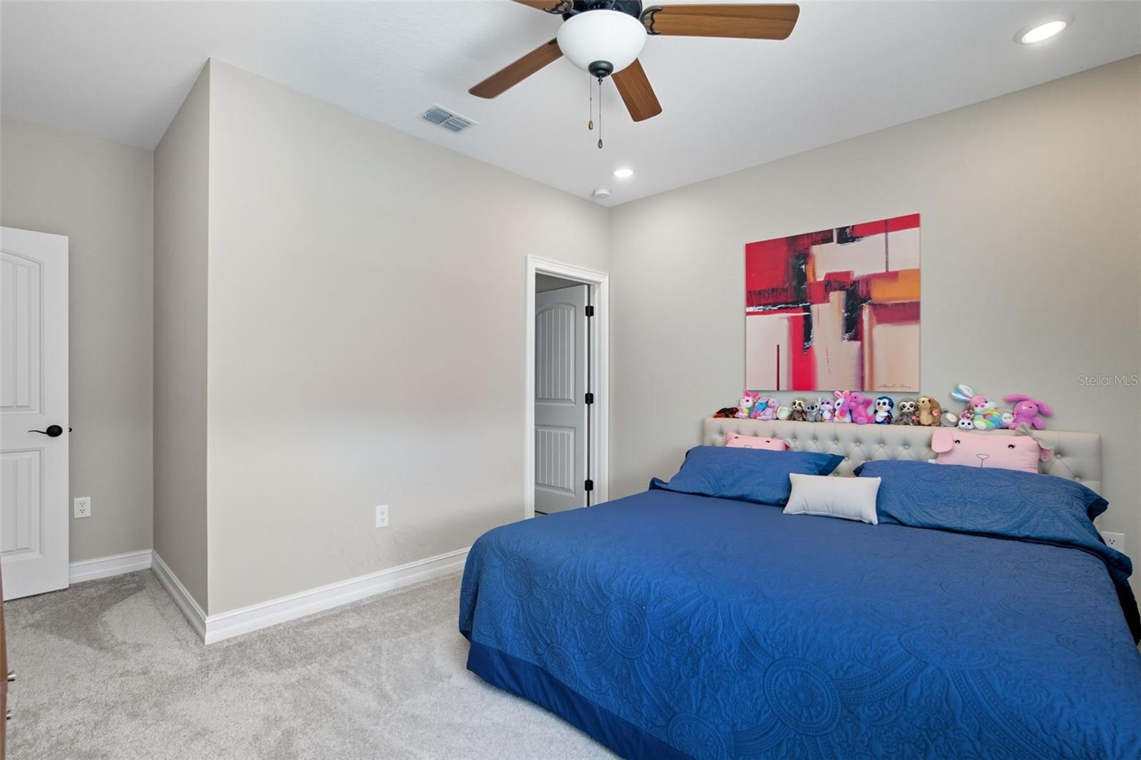 Image 38 of 71 For 7209 Great Egret Boulevard