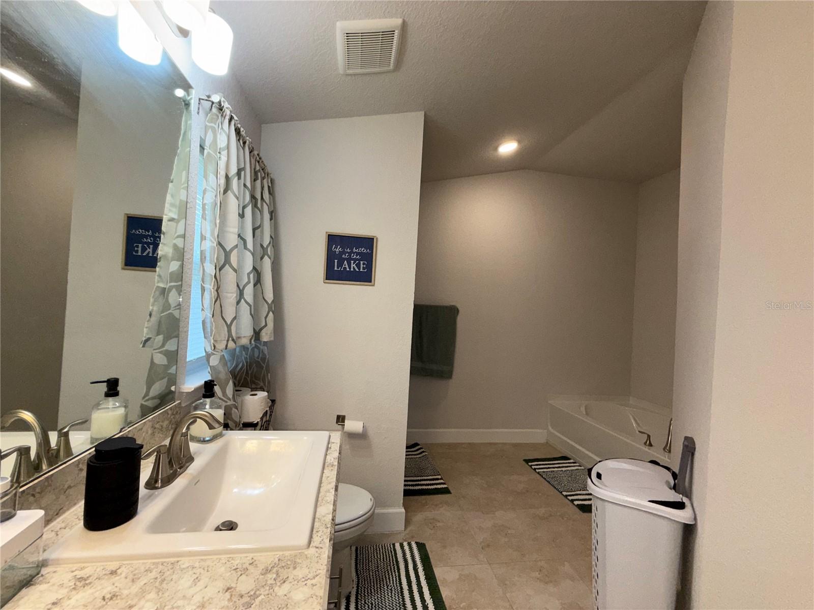 Image 14 of 53 For 14921 Tropical Violet Way