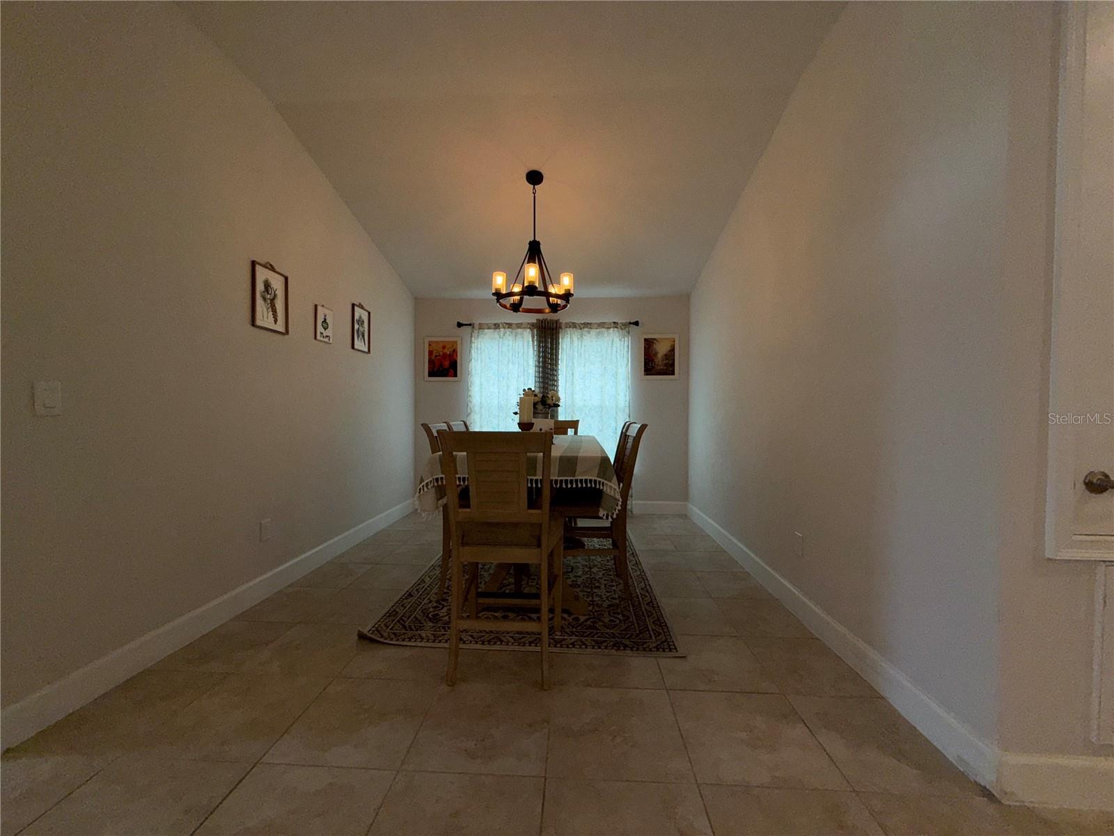 Image 5 of 53 For 14921 Tropical Violet Way