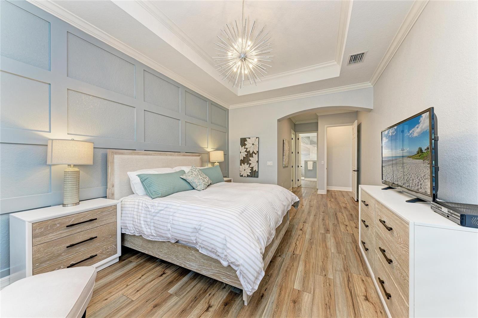 Image 34 of 93 For 8201 Heritage Grand Place