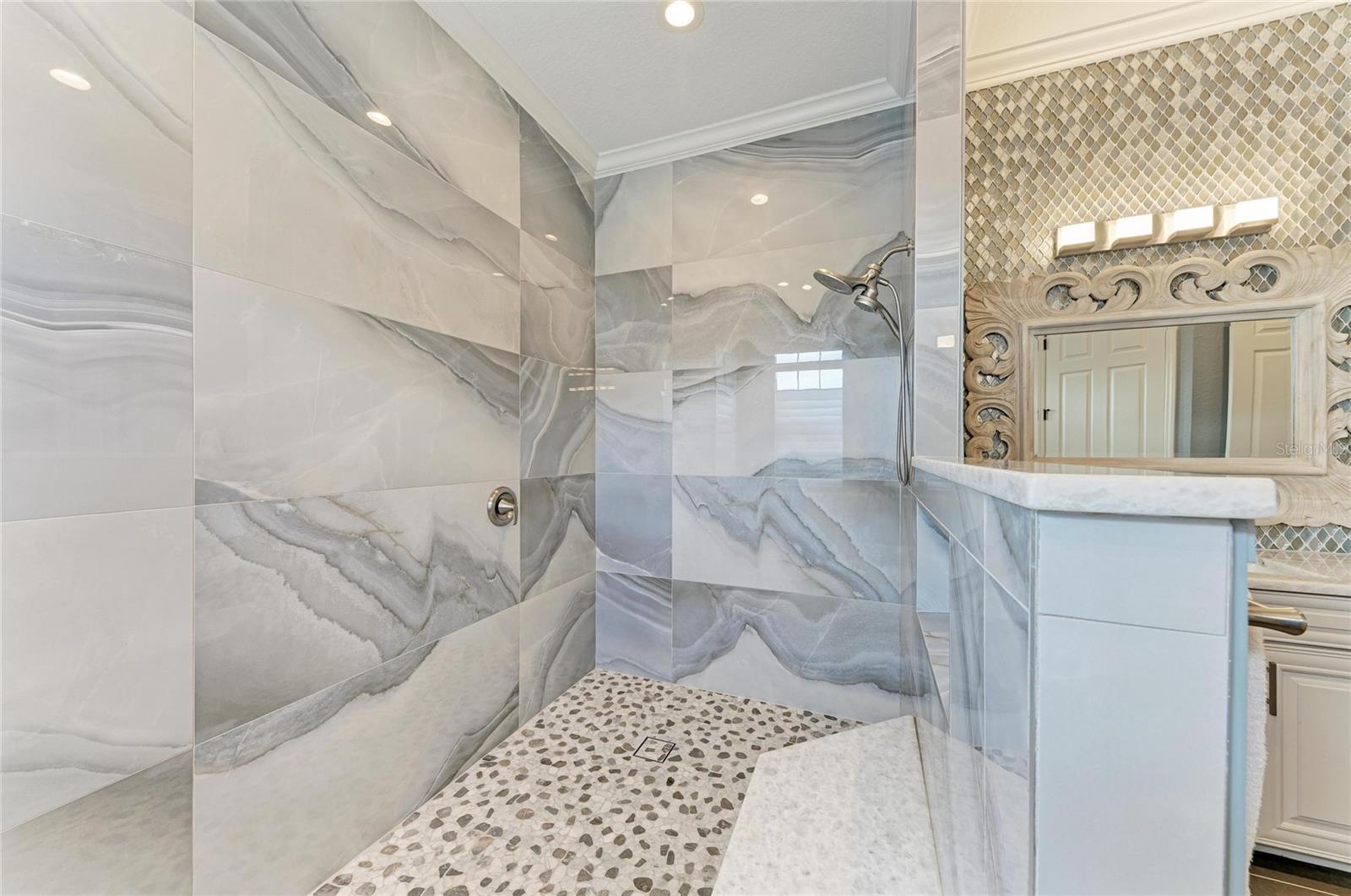 Image 37 of 93 For 8201 Heritage Grand Place