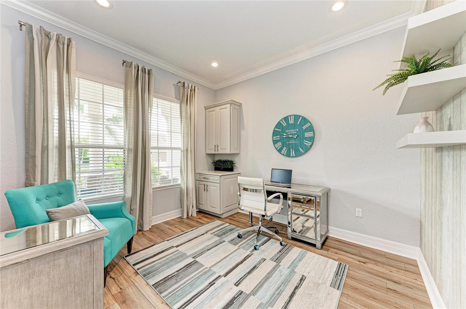 Image 39 of 93 For 8201 Heritage Grand Place