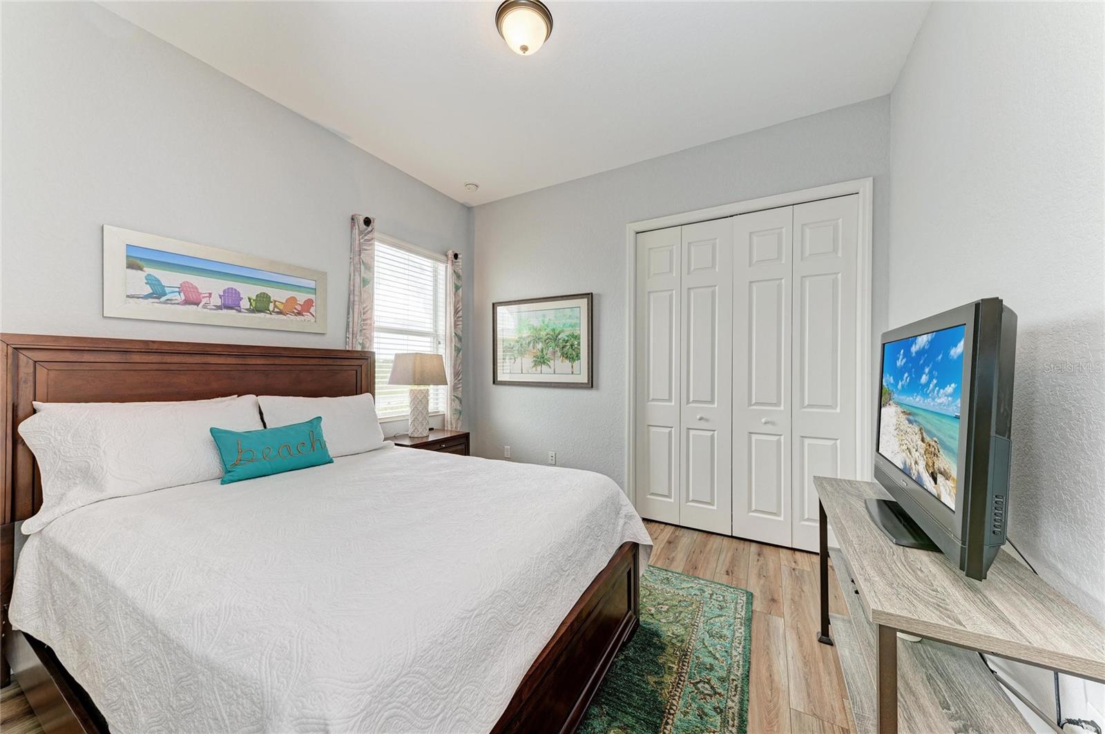 Image 44 of 93 For 8201 Heritage Grand Place