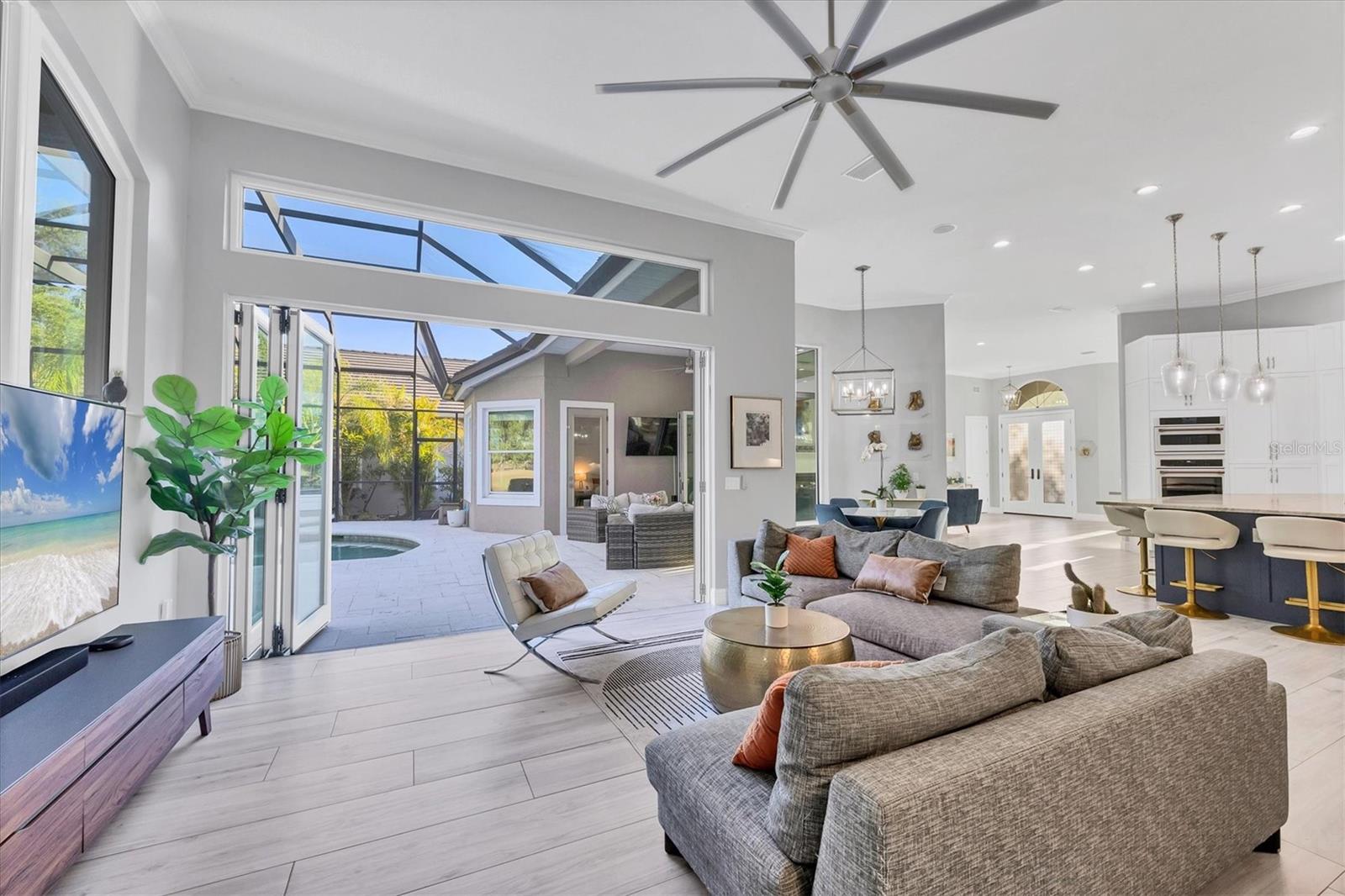 Image 15 of 61 For 7257 Greystone Street