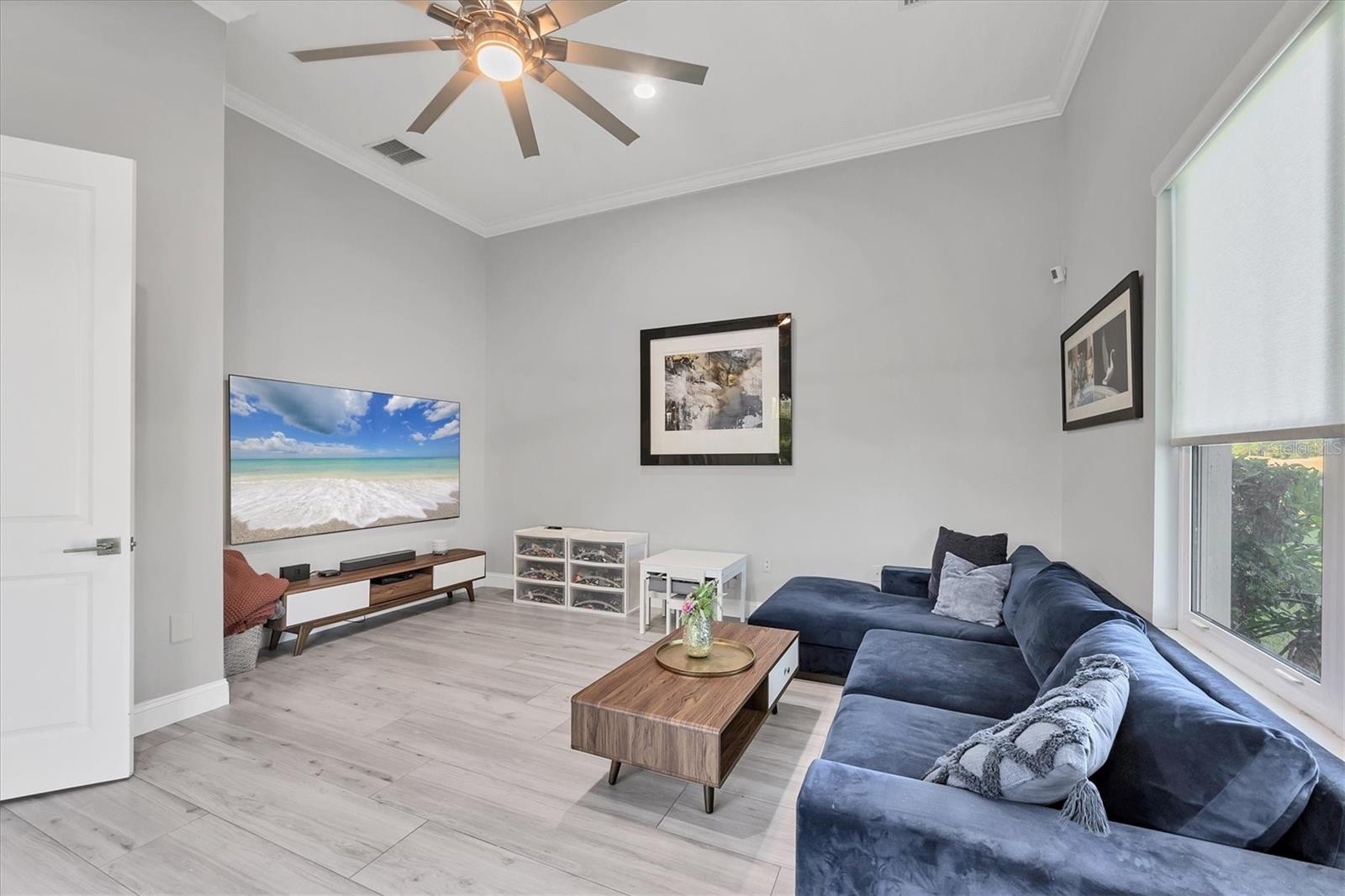 Image 16 of 61 For 7257 Greystone Street