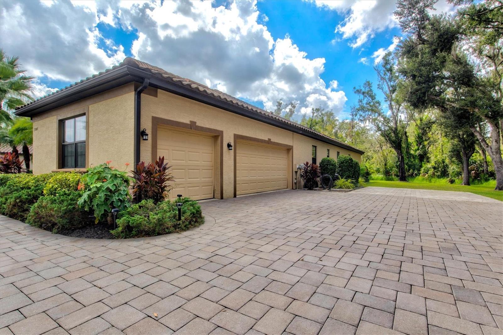 Image 4 of 56 For 13107 56th Court E