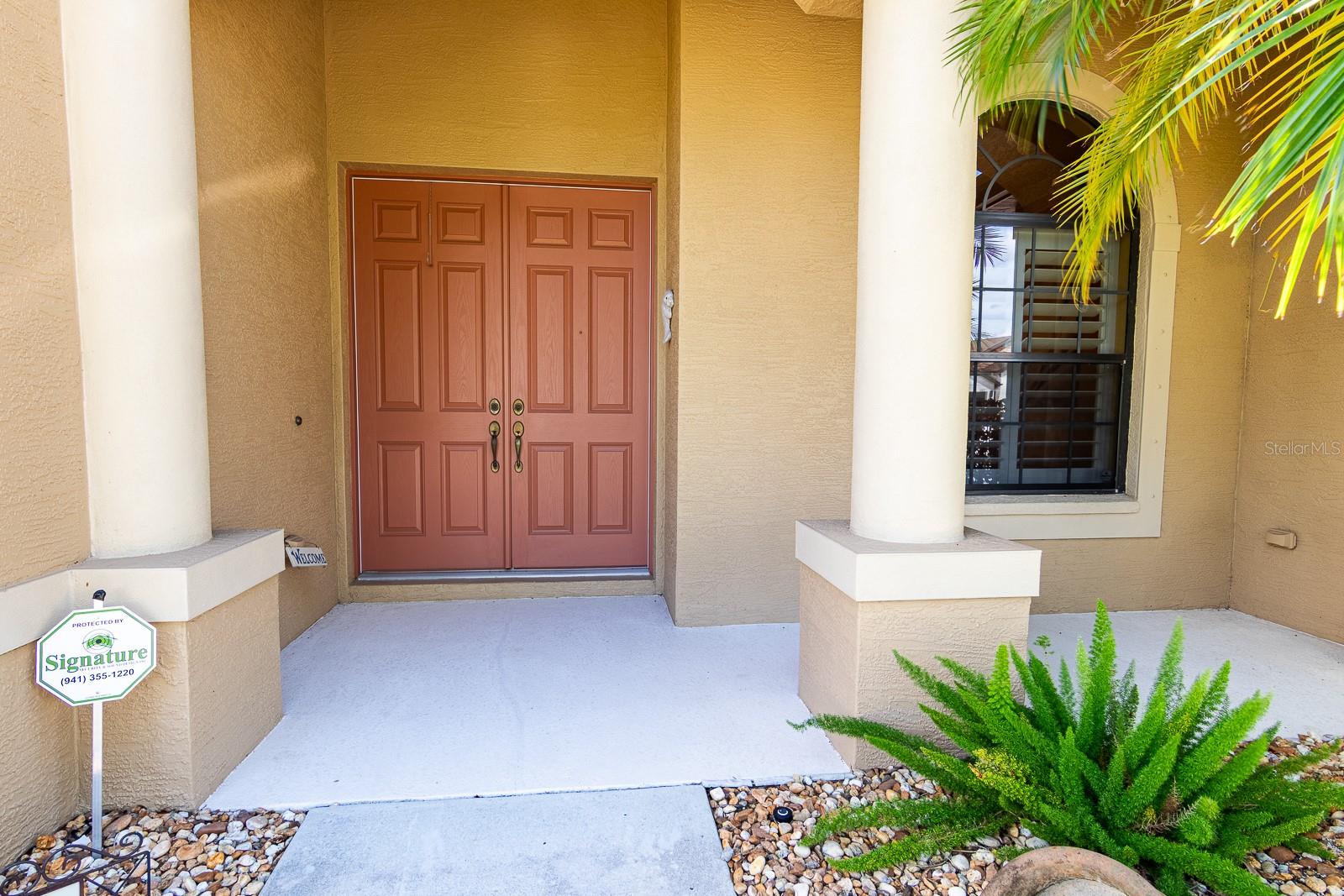 Image 3 of 65 For 12647 20th Street E