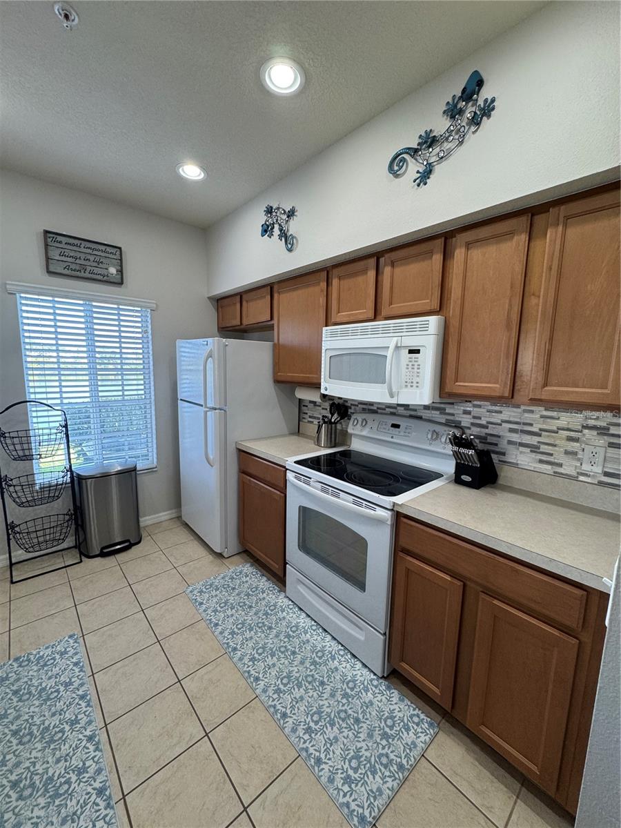Image 7 of 25 For 3707 45th Terrace W 101