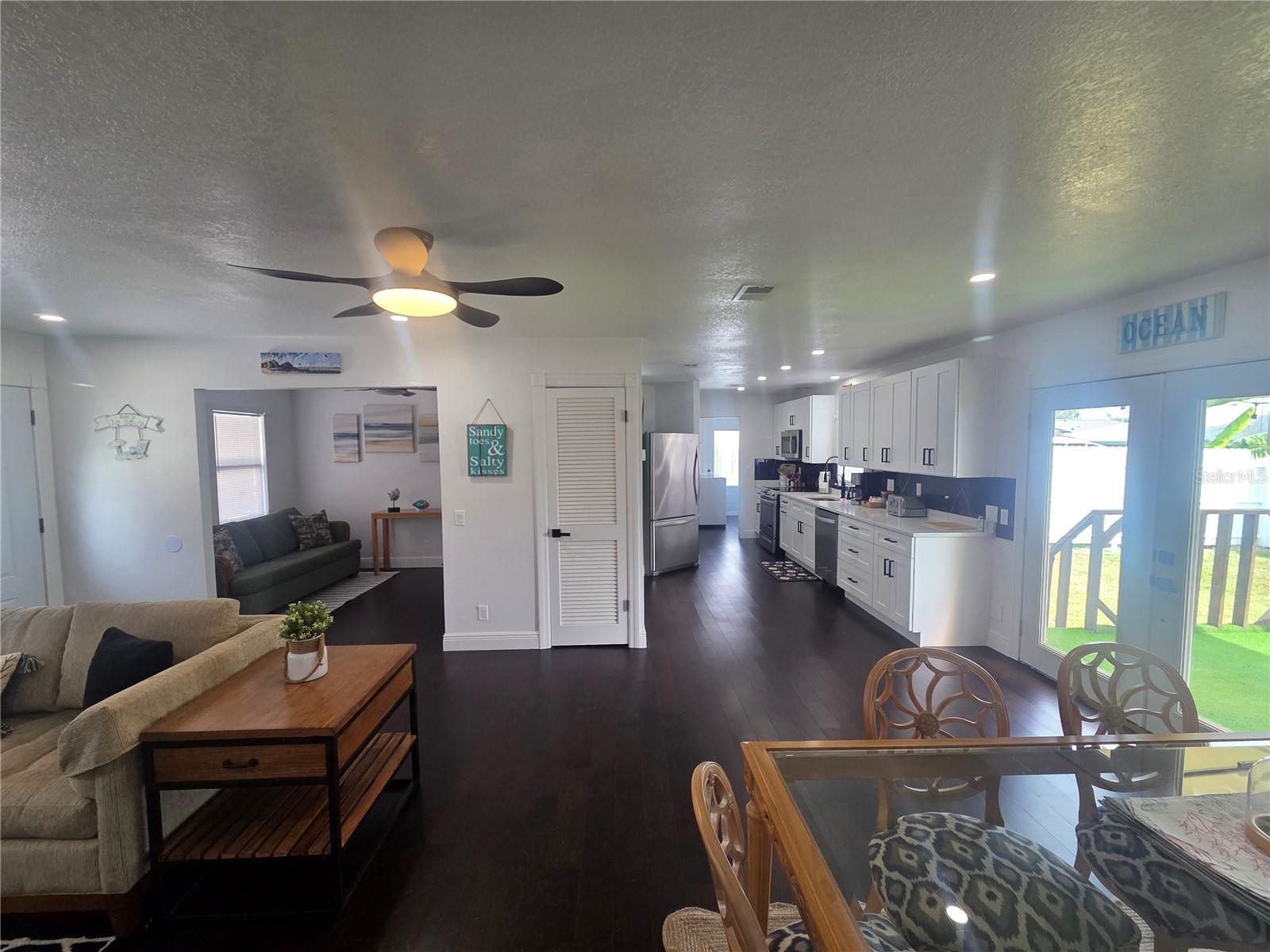 Image 10 of 31 For 4049 Ponea Drive