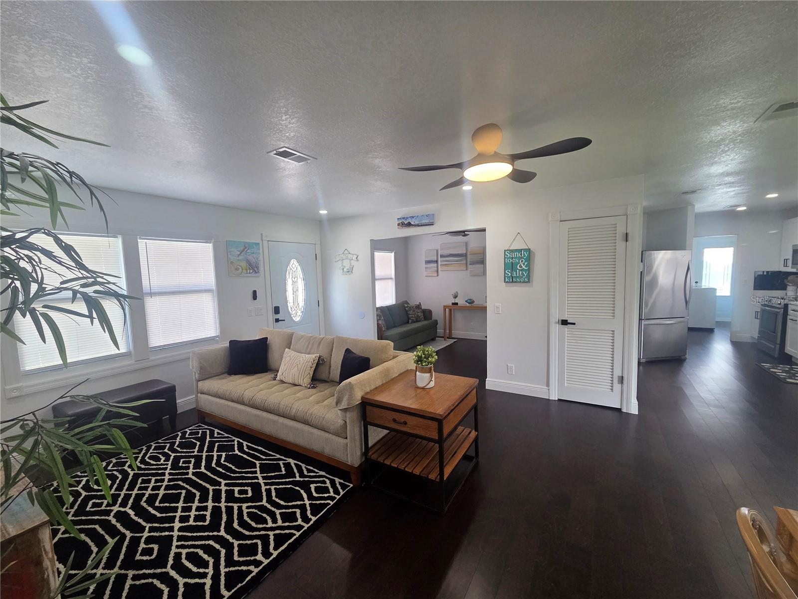 Image 12 of 31 For 4049 Ponea Drive