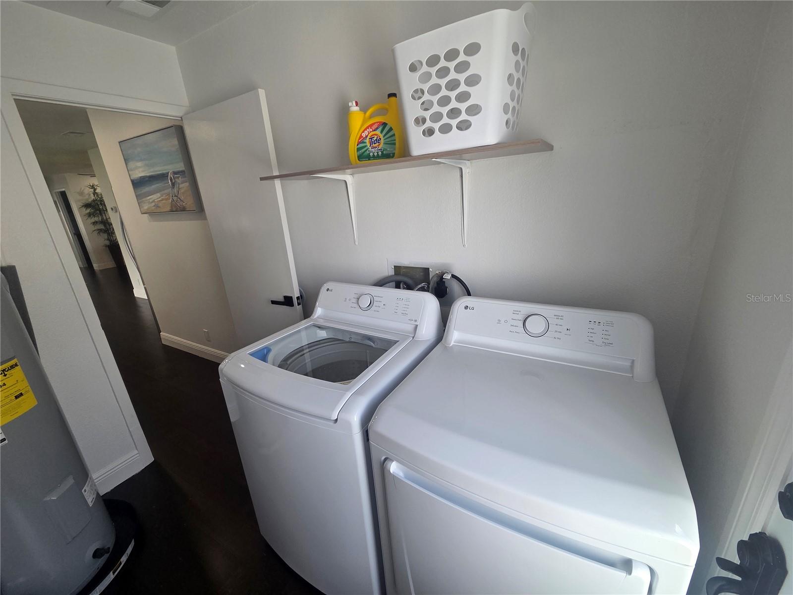 Image 20 of 31 For 4049 Ponea Drive