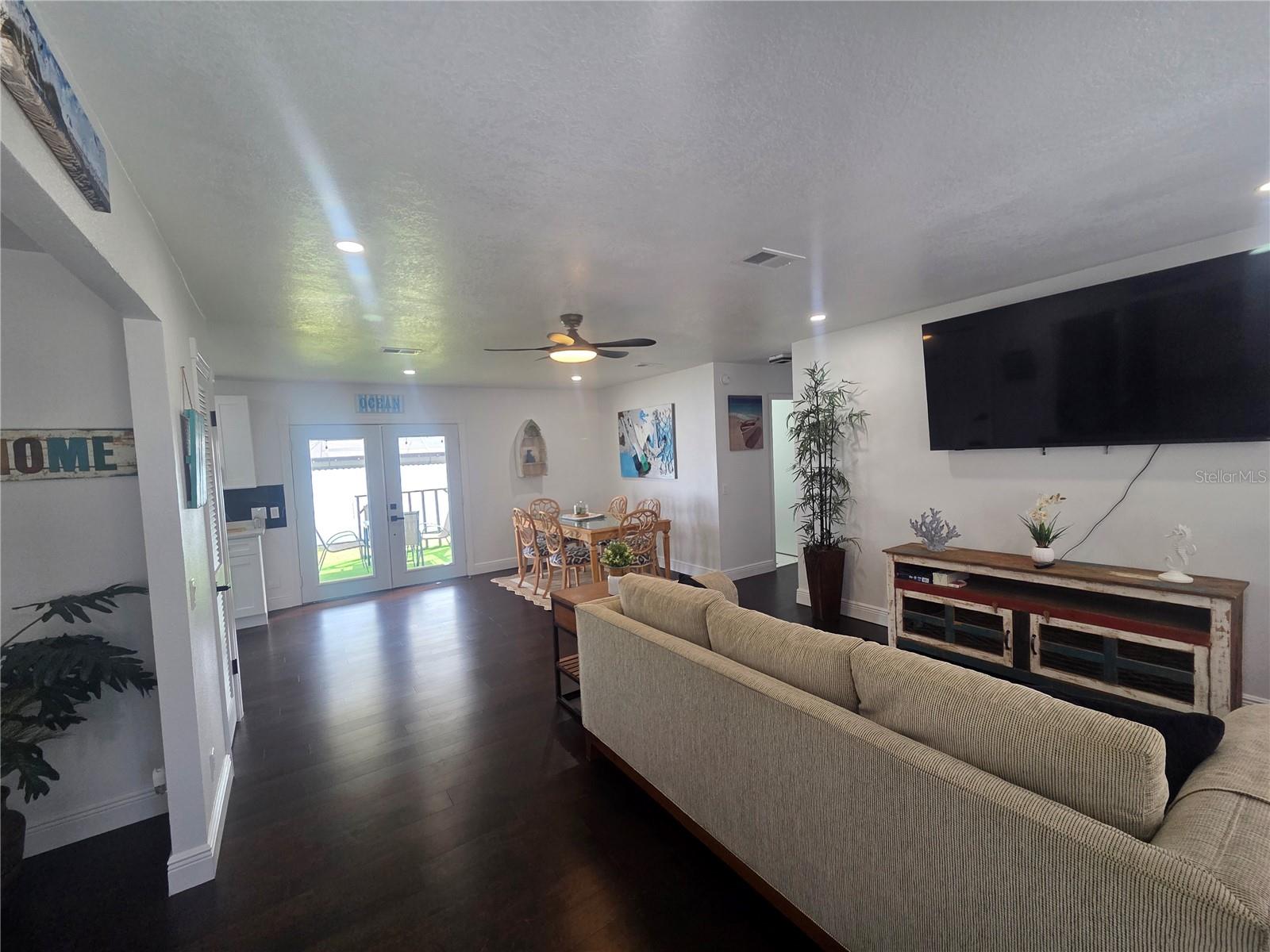 Image 3 of 31 For 4049 Ponea Drive