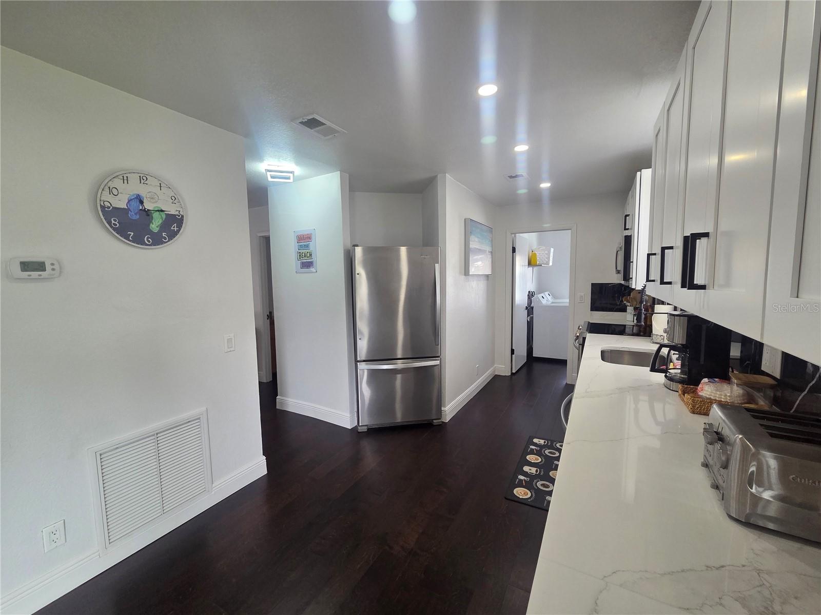 Image 7 of 31 For 4049 Ponea Drive