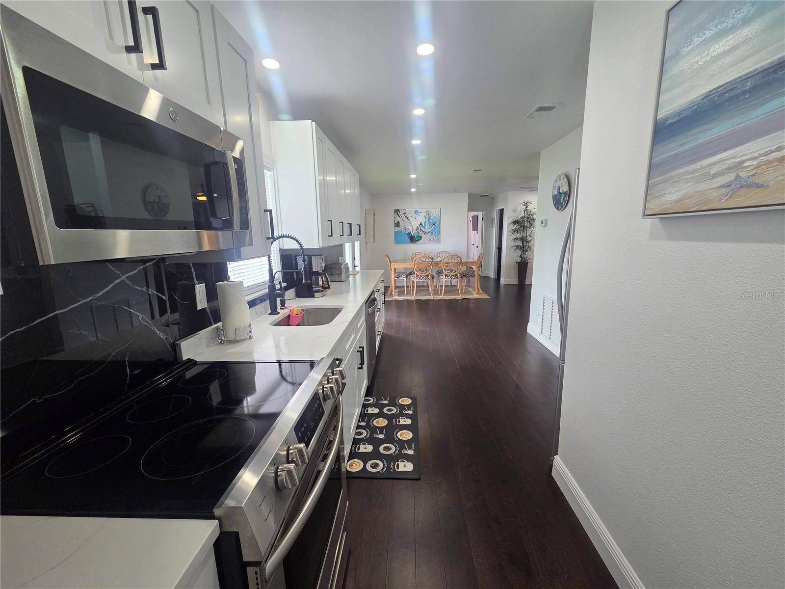 Image 8 of 31 For 4049 Ponea Drive