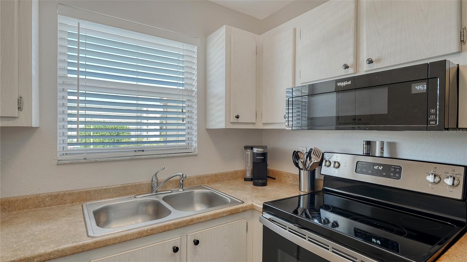 Image 20 of 68 For 4480 Ironwood Circle 311a