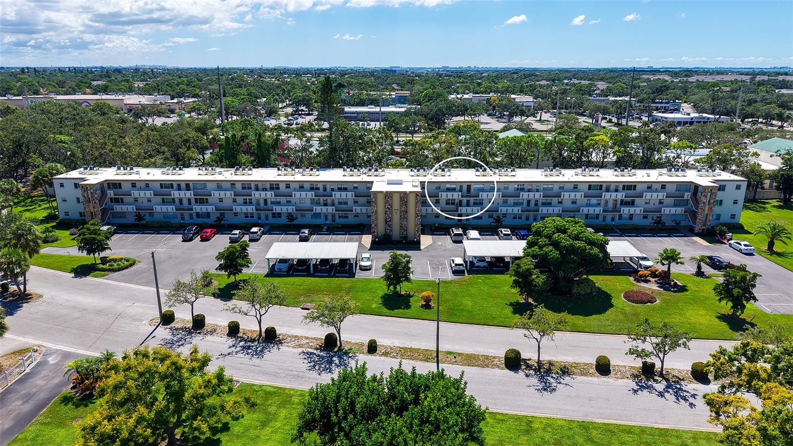 Image 5 of 68 For 4480 Ironwood Circle 311a