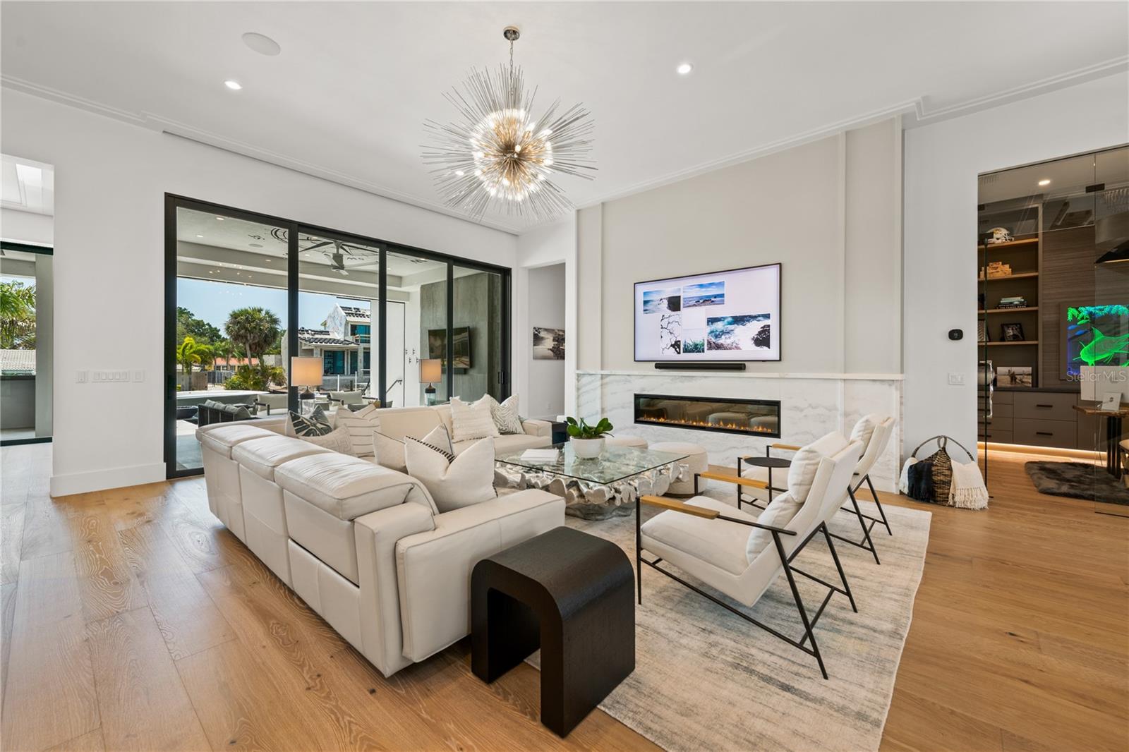 Image 28 of 97 For 5362 Shadow Lawn Drive