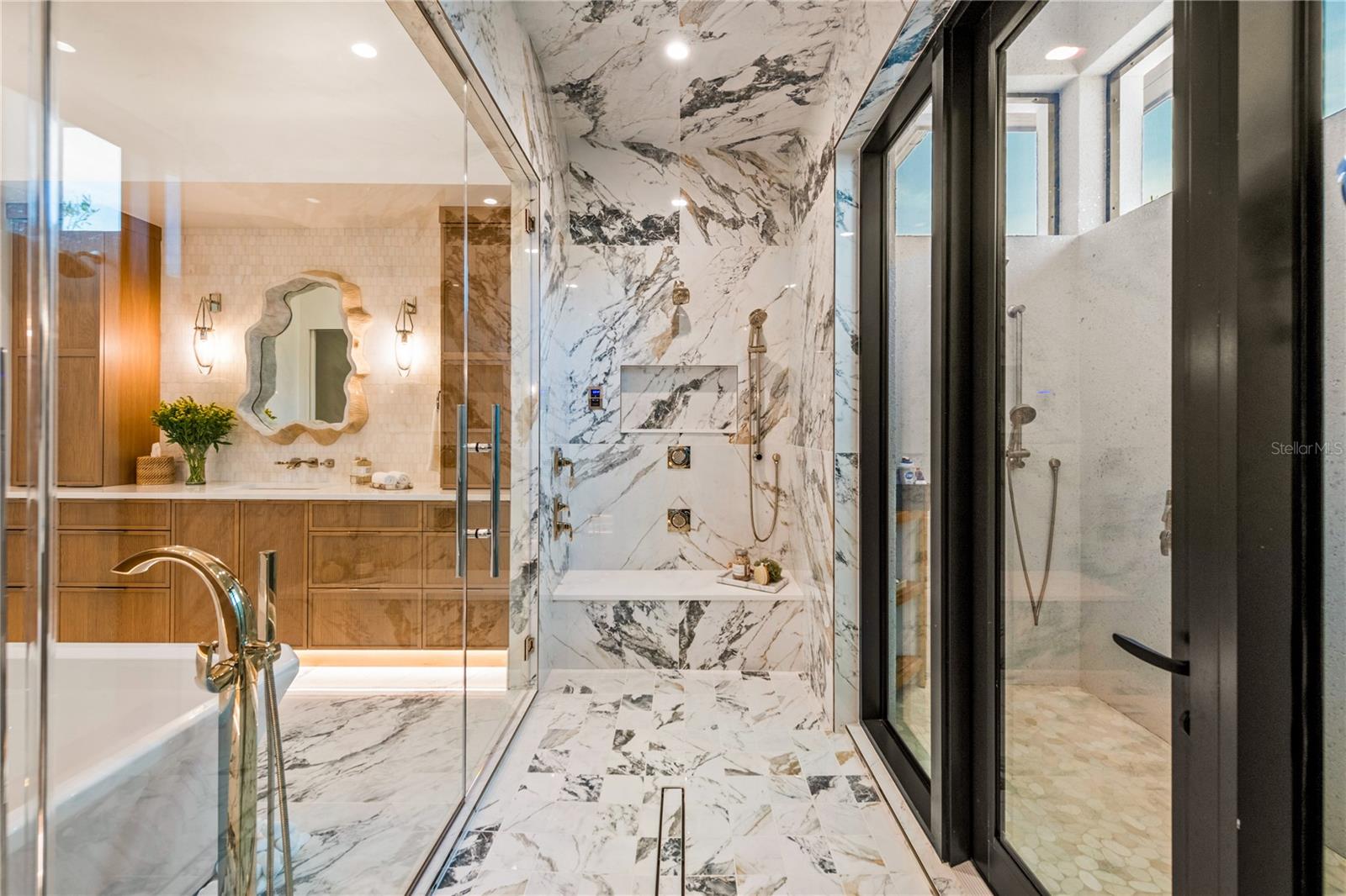 Image 44 of 97 For 5362 Shadow Lawn Drive