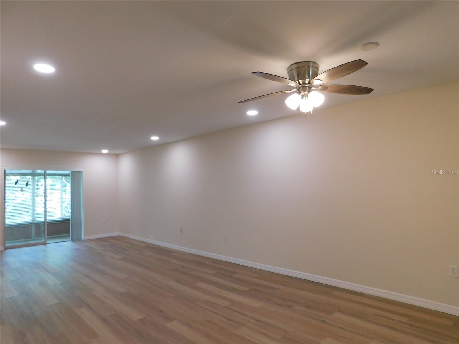 Image 7 of 29 For 3500 Lake Bayshore Dr  K101