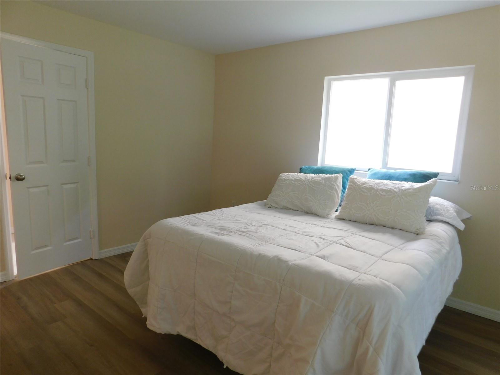 Image 9 of 29 For 3500 Lake Bayshore Dr  K101