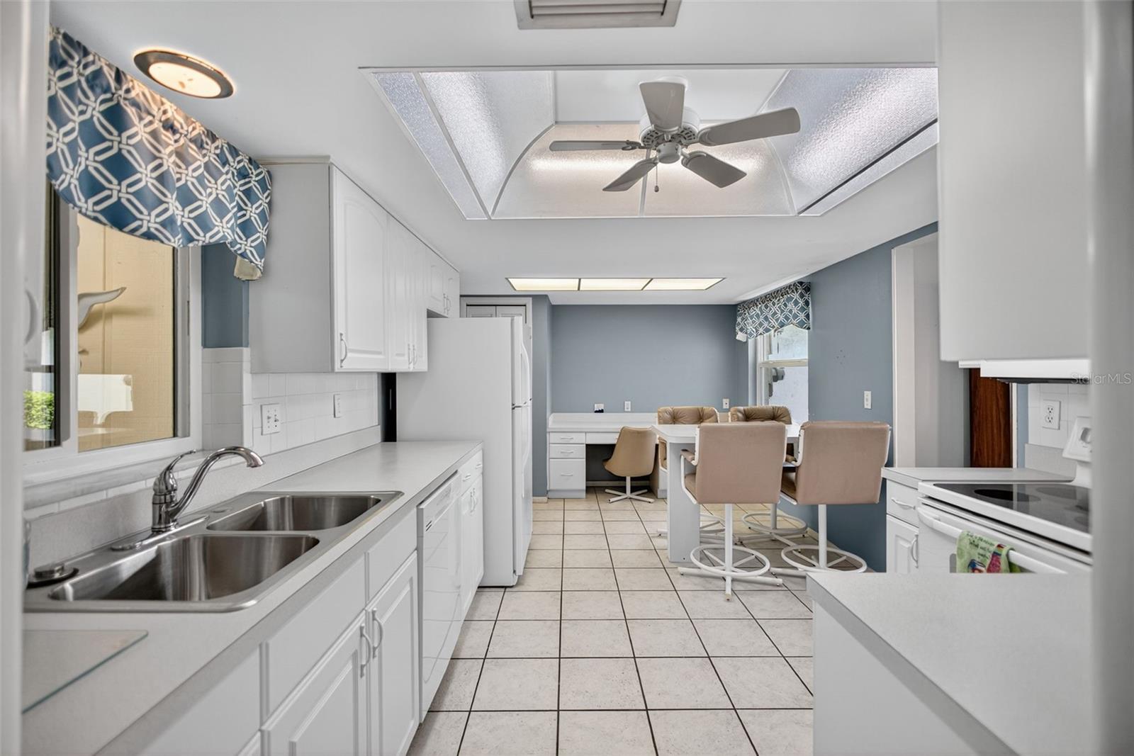 Image 10 of 45 For 6816 10th Avenue W