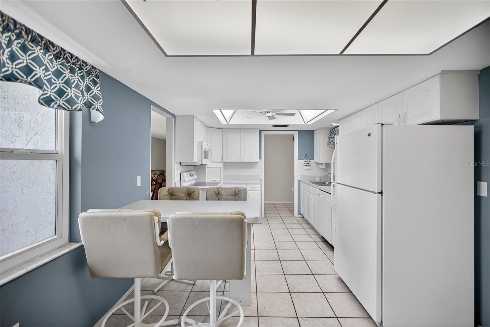 Image 13 of 45 For 6816 10th Avenue W