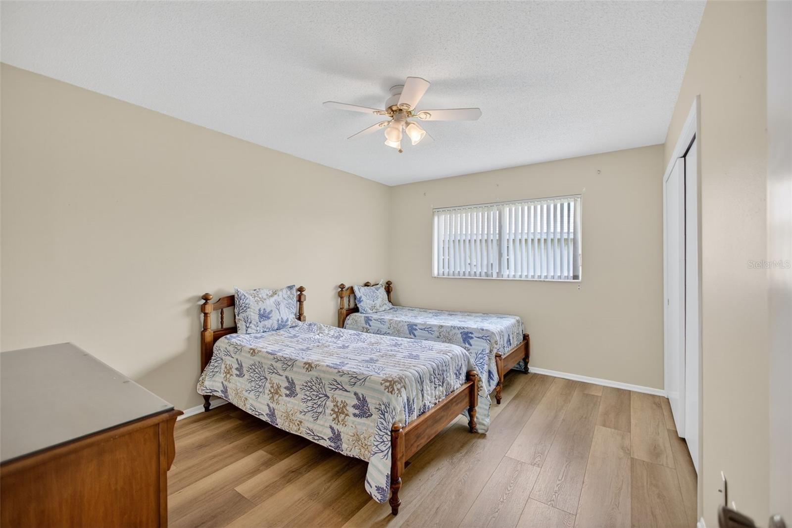 Image 21 of 45 For 6816 10th Avenue W