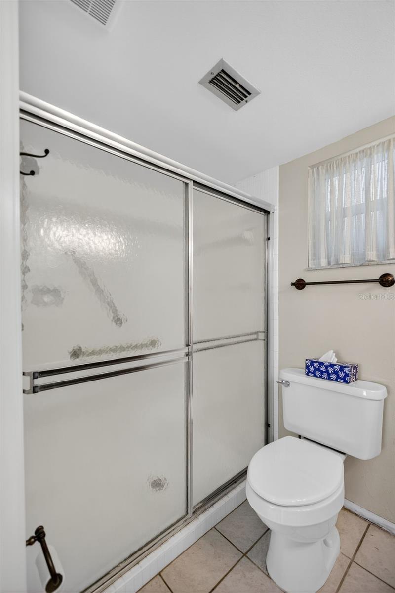 Image 30 of 45 For 6816 10th Avenue W