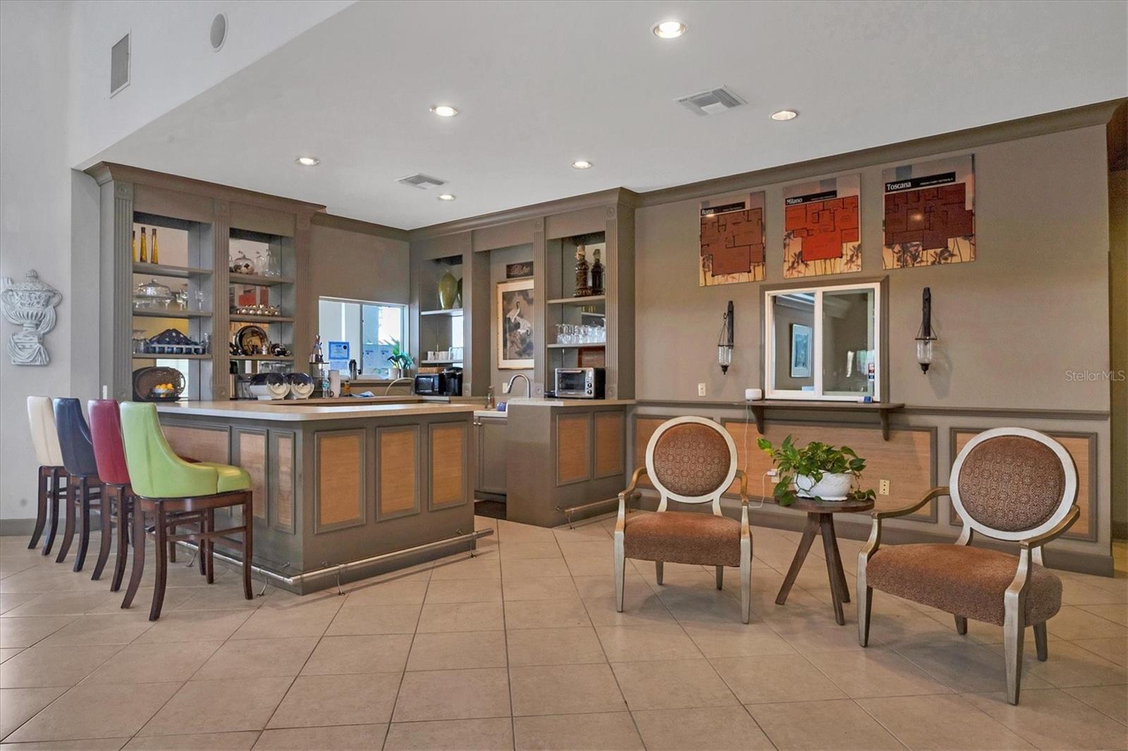 Image 37 of 46 For 1010 Villagio Circle 101