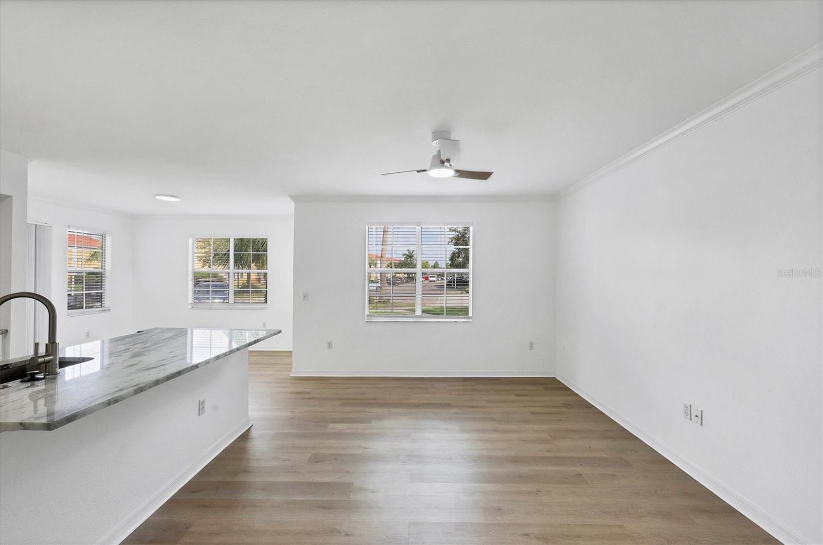 Image 4 of 46 For 1010 Villagio Circle 101