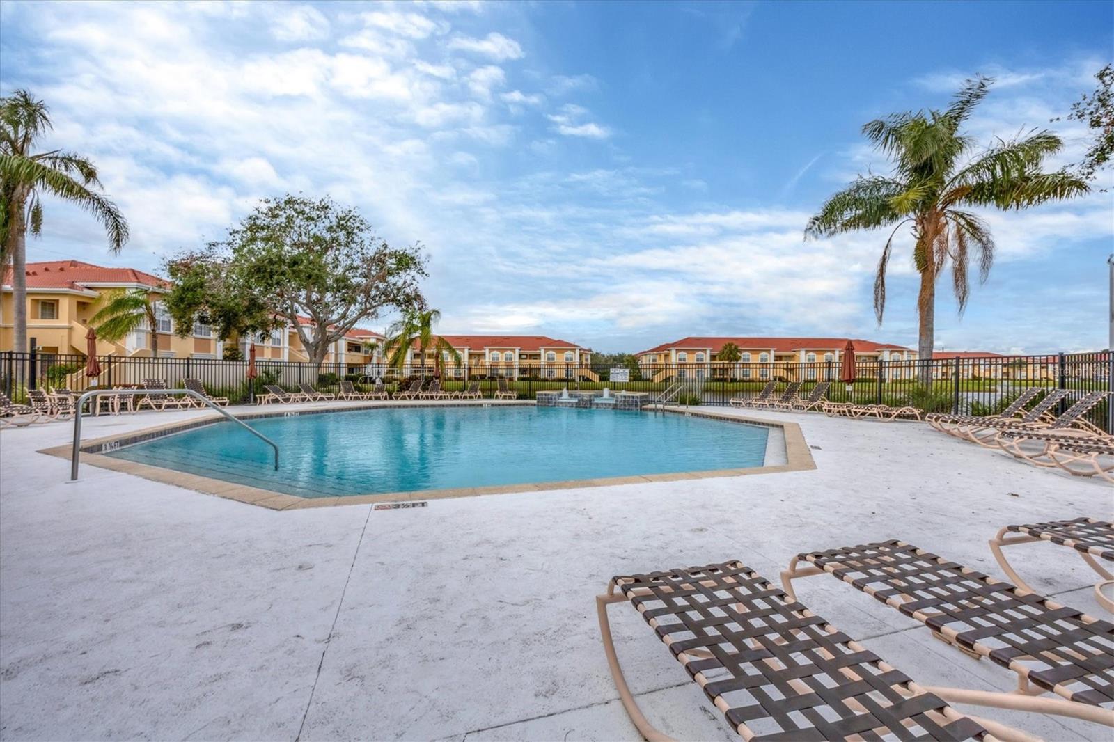 Image 40 of 46 For 1010 Villagio Circle 101