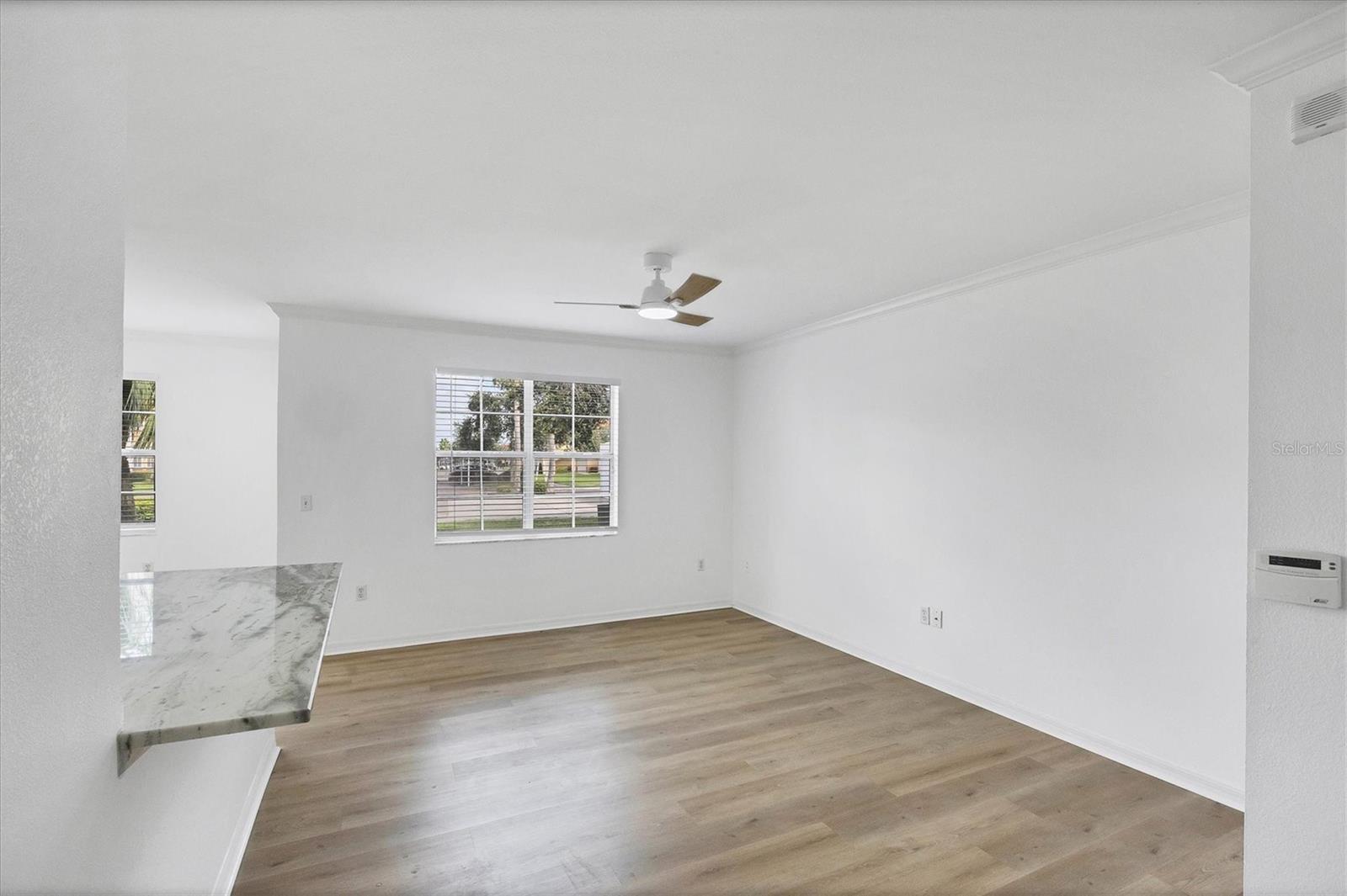Image 5 of 46 For 1010 Villagio Circle 101