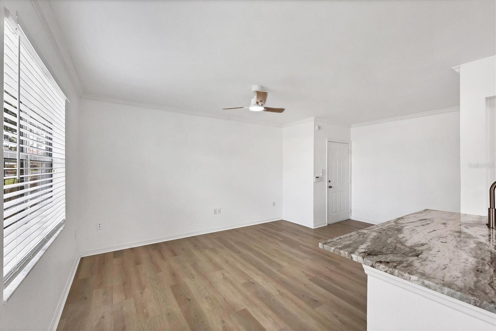 Image 6 of 46 For 1010 Villagio Circle 101