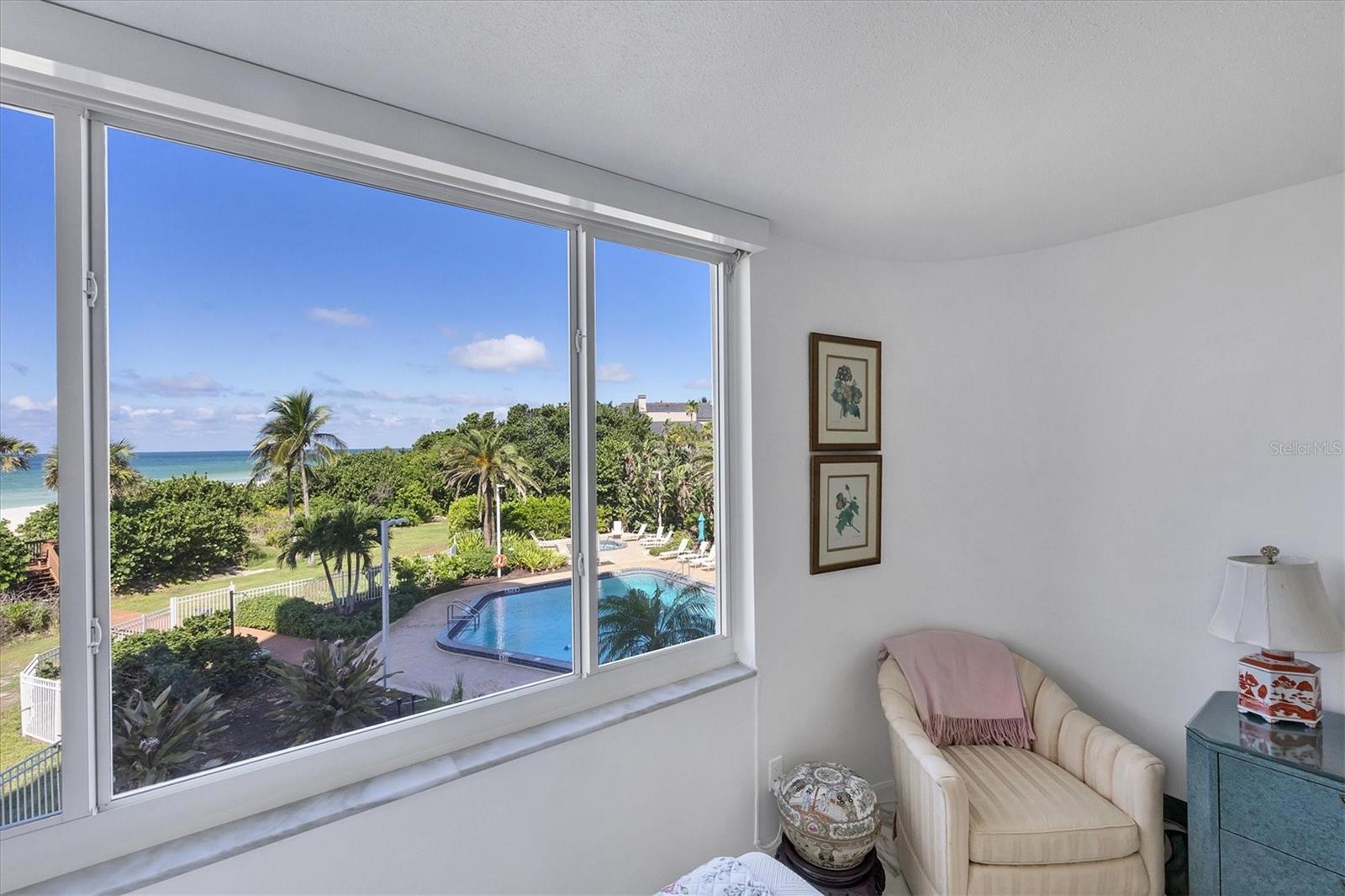 Image 27 of 72 For 775 Longboat Club Road 203