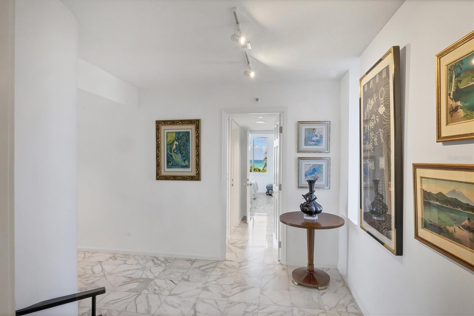Image 35 of 72 For 775 Longboat Club Road 203