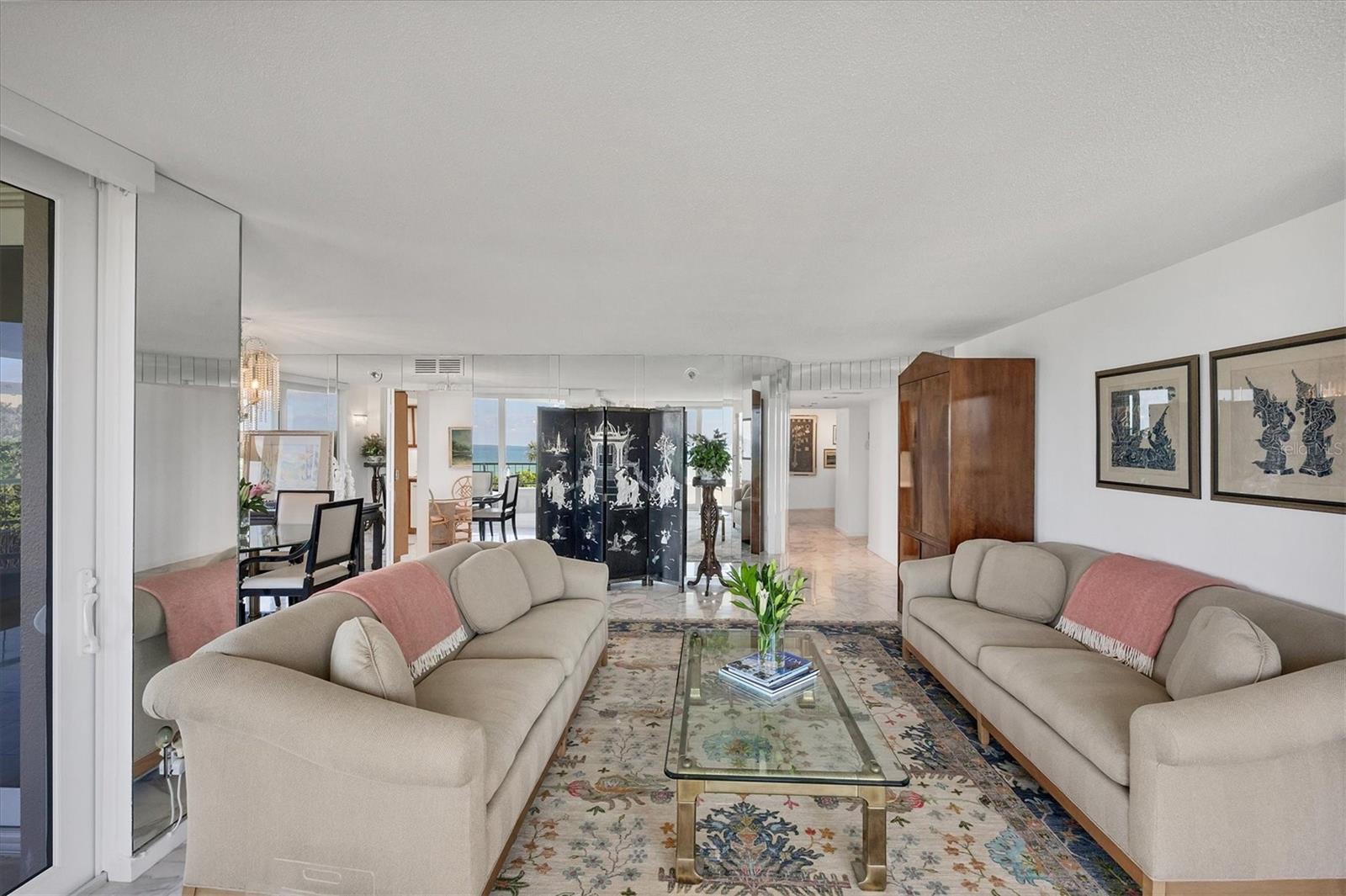 Image 4 of 72 For 775 Longboat Club Road 203