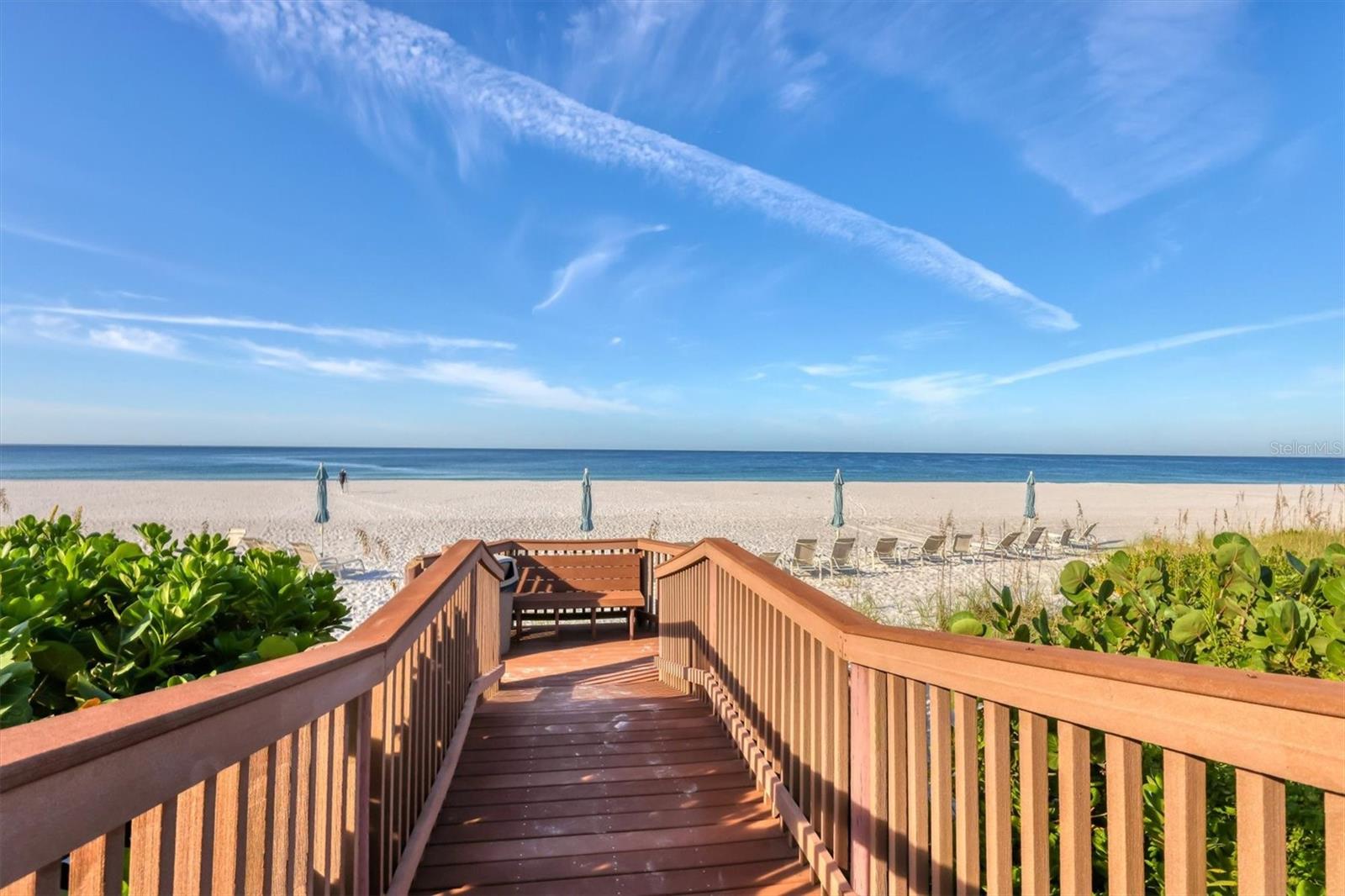 Image 45 of 72 For 775 Longboat Club Road 203