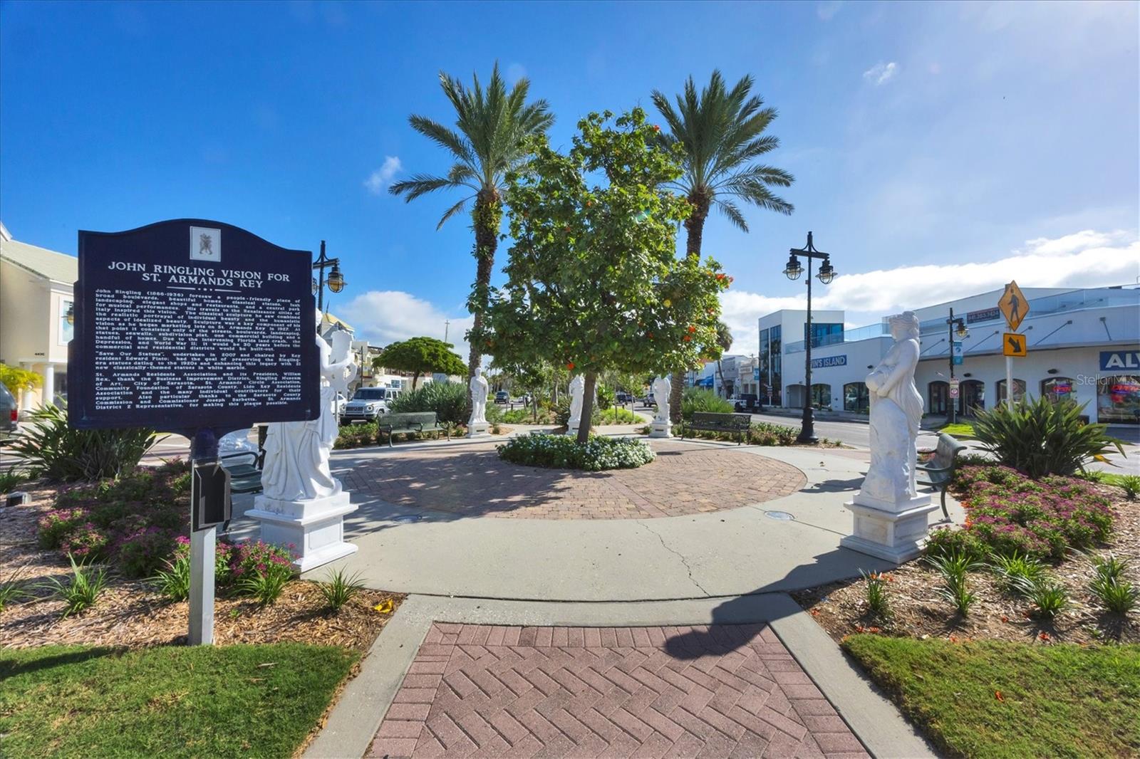 Image 65 of 72 For 775 Longboat Club Road 203