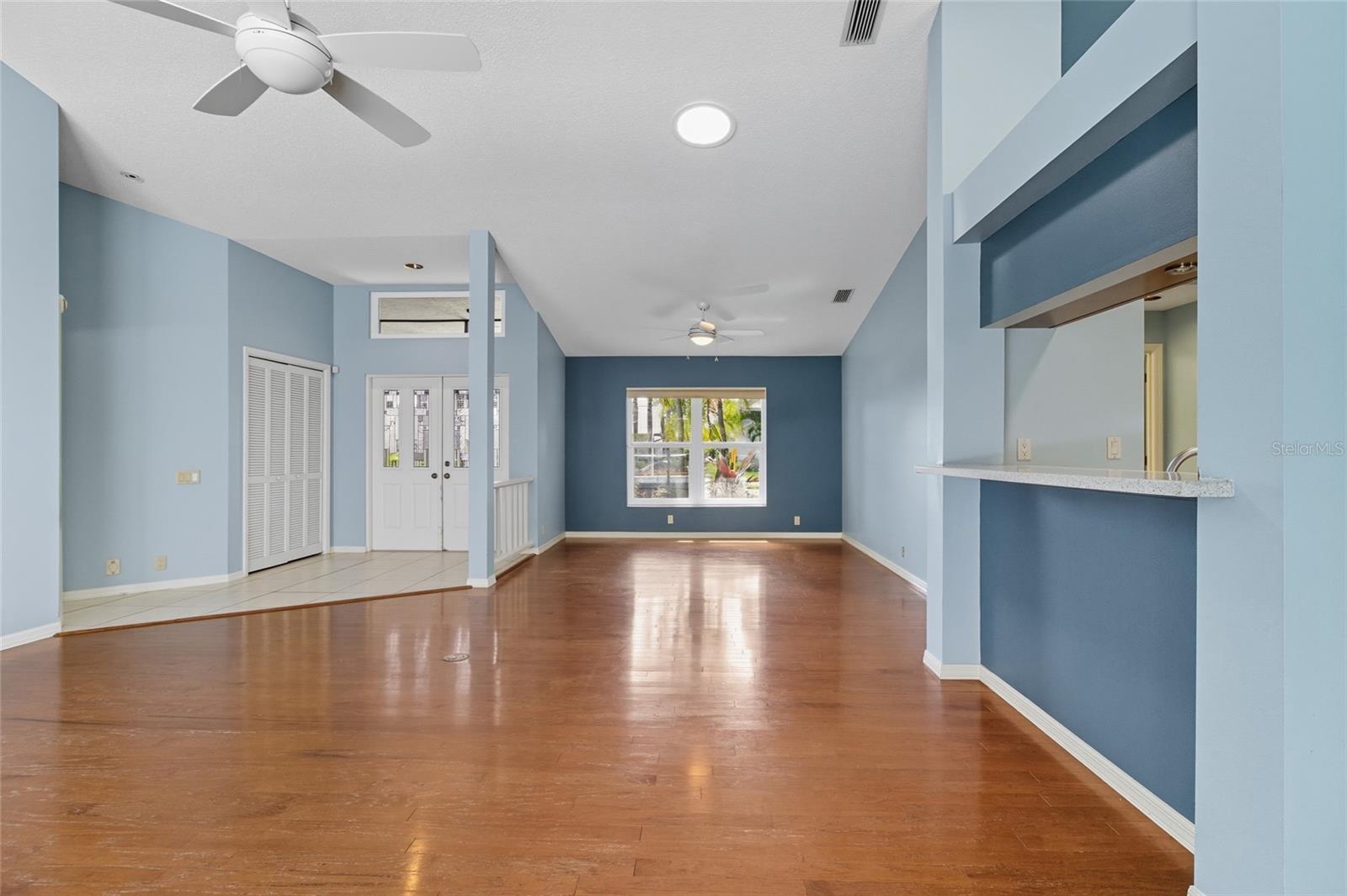 Image 11 of 34 For 4709 Meadowview Circle