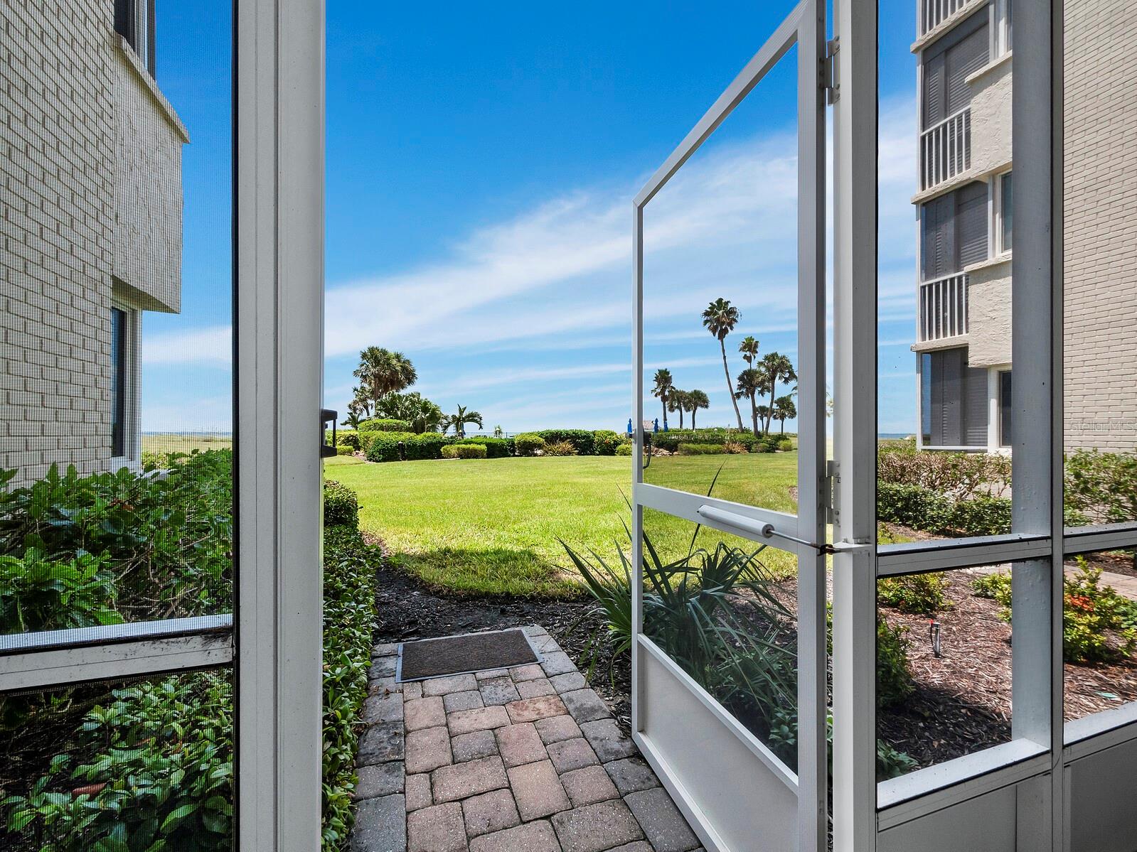 Image 16 of 32 For 4825 Gulf Of Mexico Drive 105