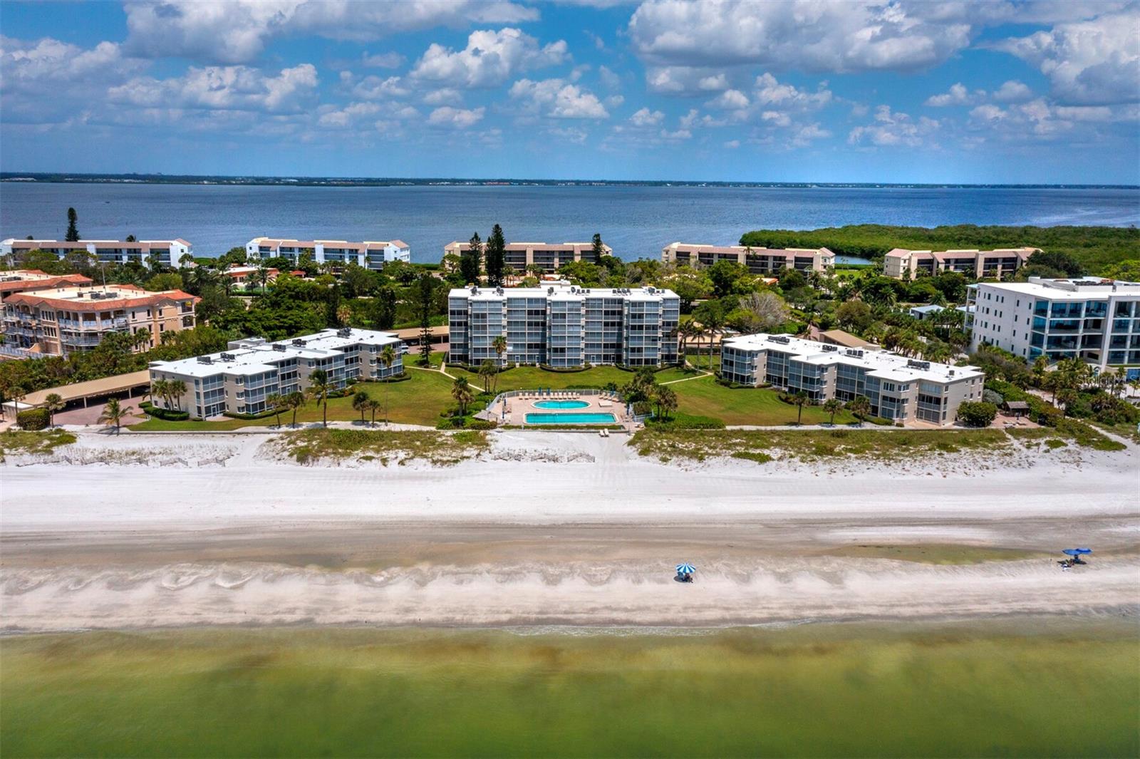 Image 27 of 32 For 4825 Gulf Of Mexico Drive 105