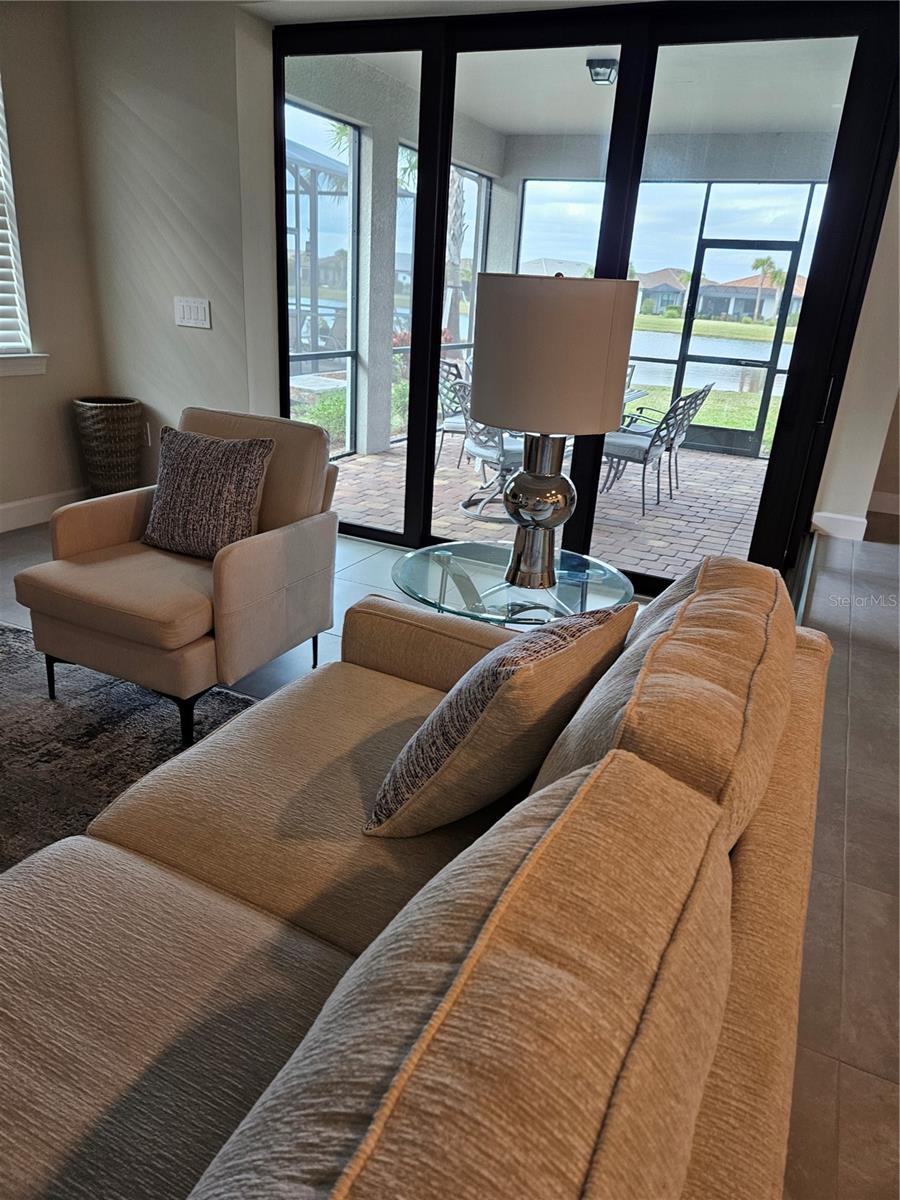 Image 8 of 42 For 18023 Waterville Place