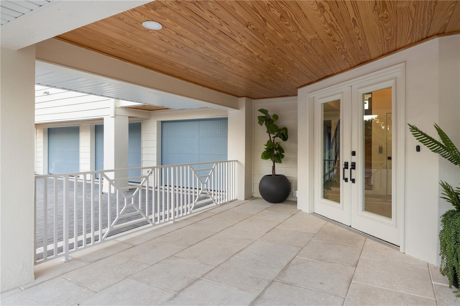 Image 30 of 100 For 4046 Higel Avenue