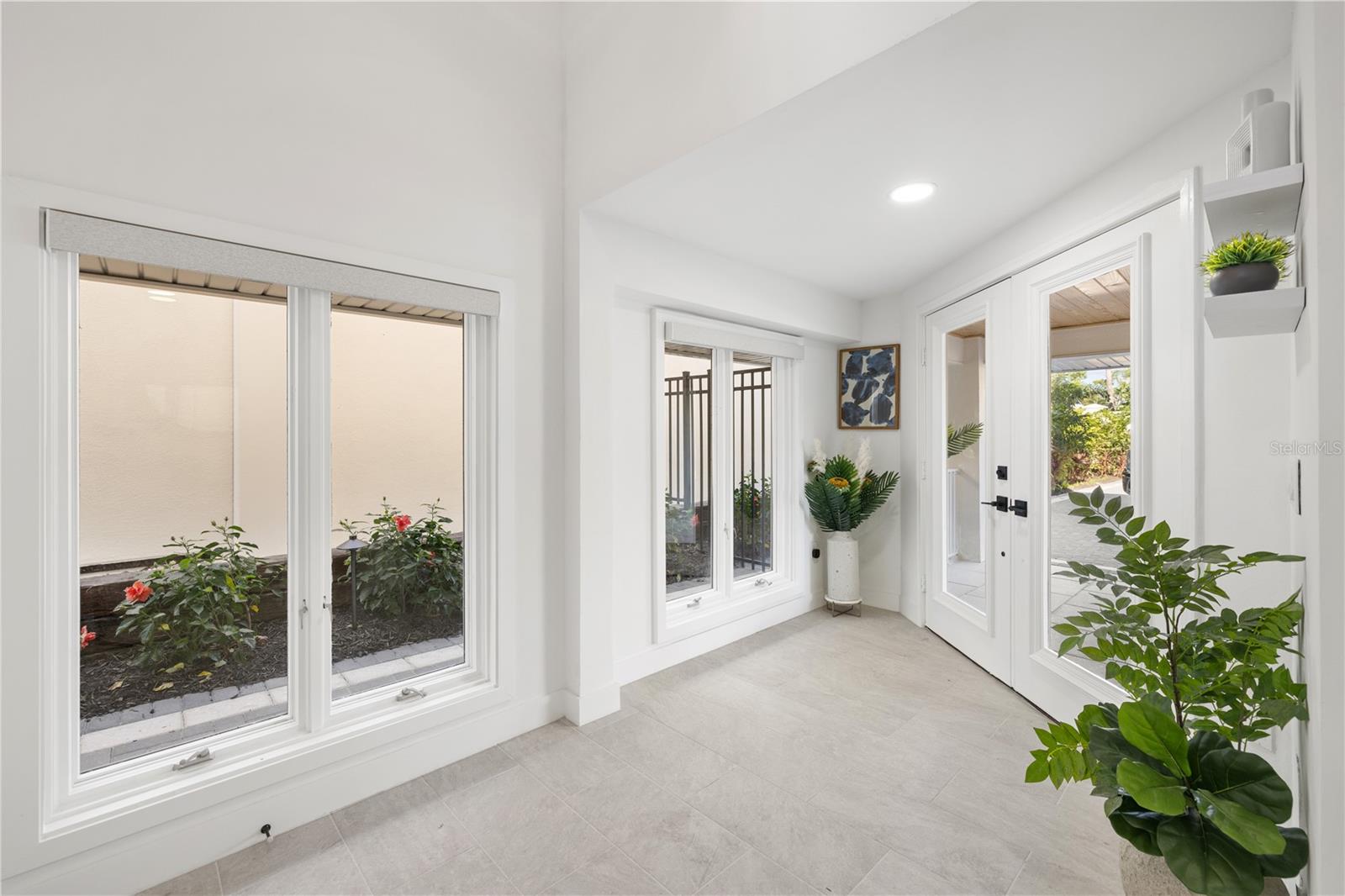 Image 32 of 100 For 4046 Higel Avenue