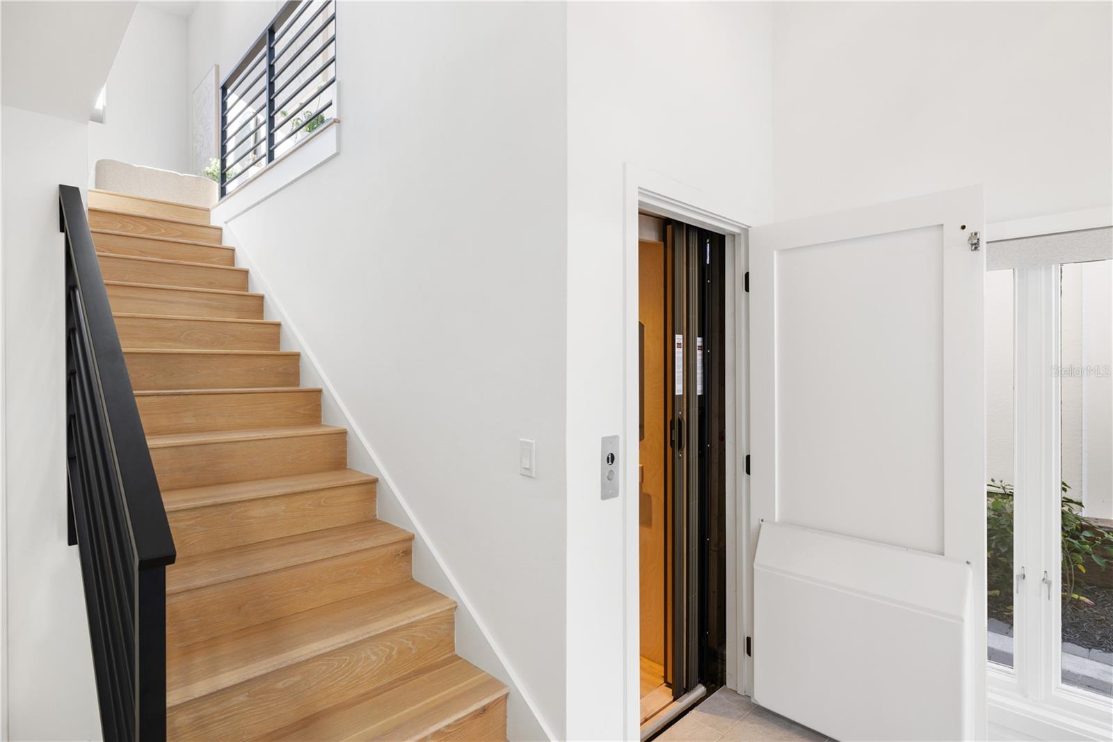 Image 33 of 100 For 4046 Higel Avenue