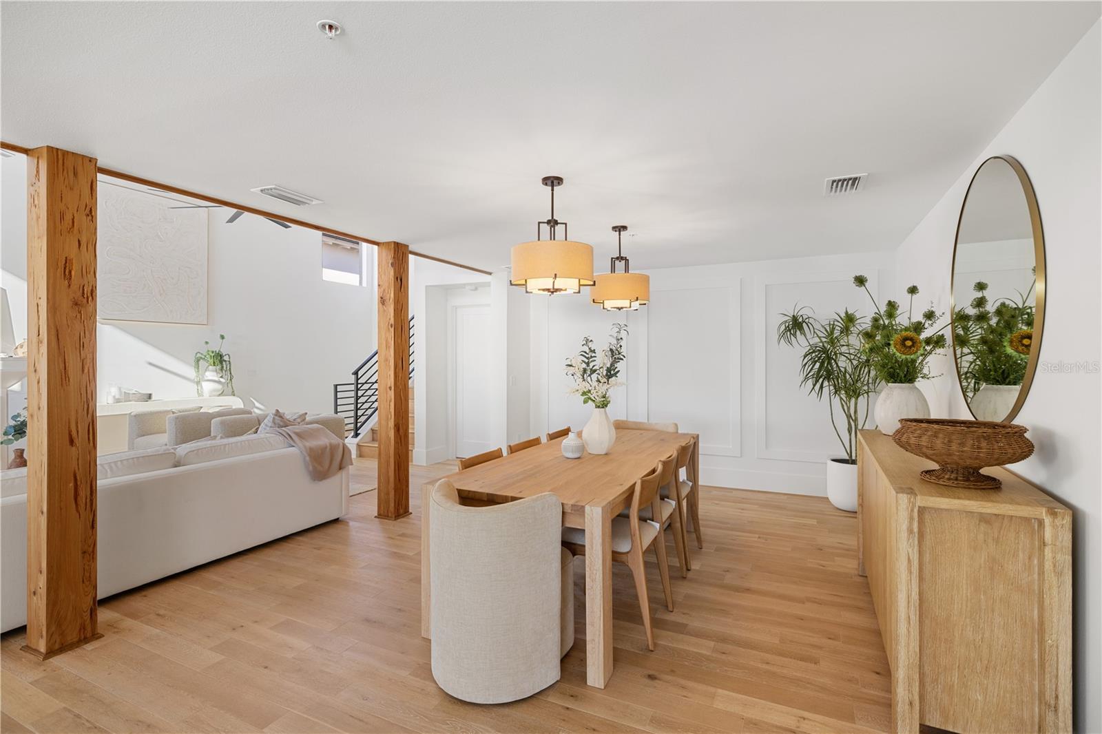 Image 41 of 100 For 4046 Higel Avenue